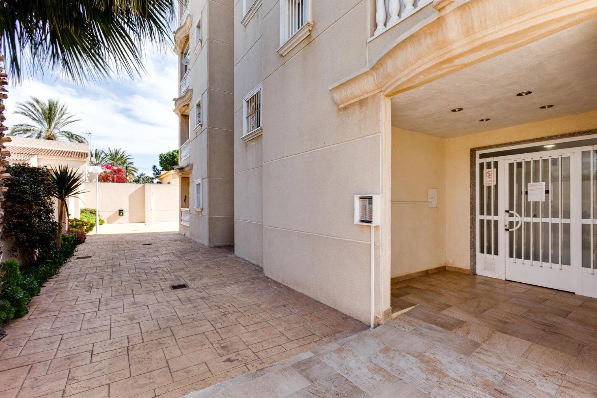 Használt Ingatlanok - Apartman -
Torrevieja - Nueva Torrevieja