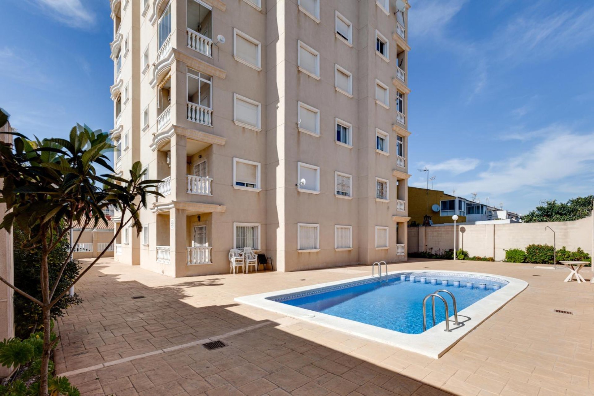 Használt Ingatlanok - Apartman -
Torrevieja - Nueva Torrevieja