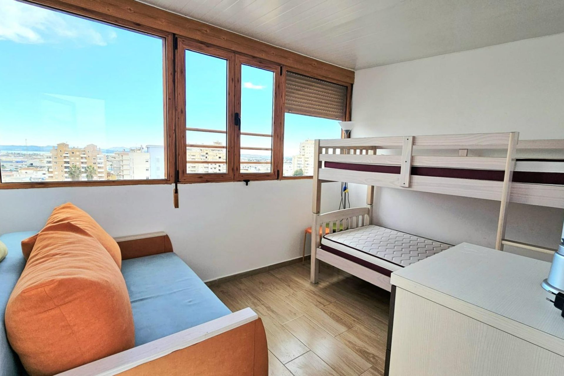Használt Ingatlanok - Apartman -
Torrevieja - Nueva Torrevieja