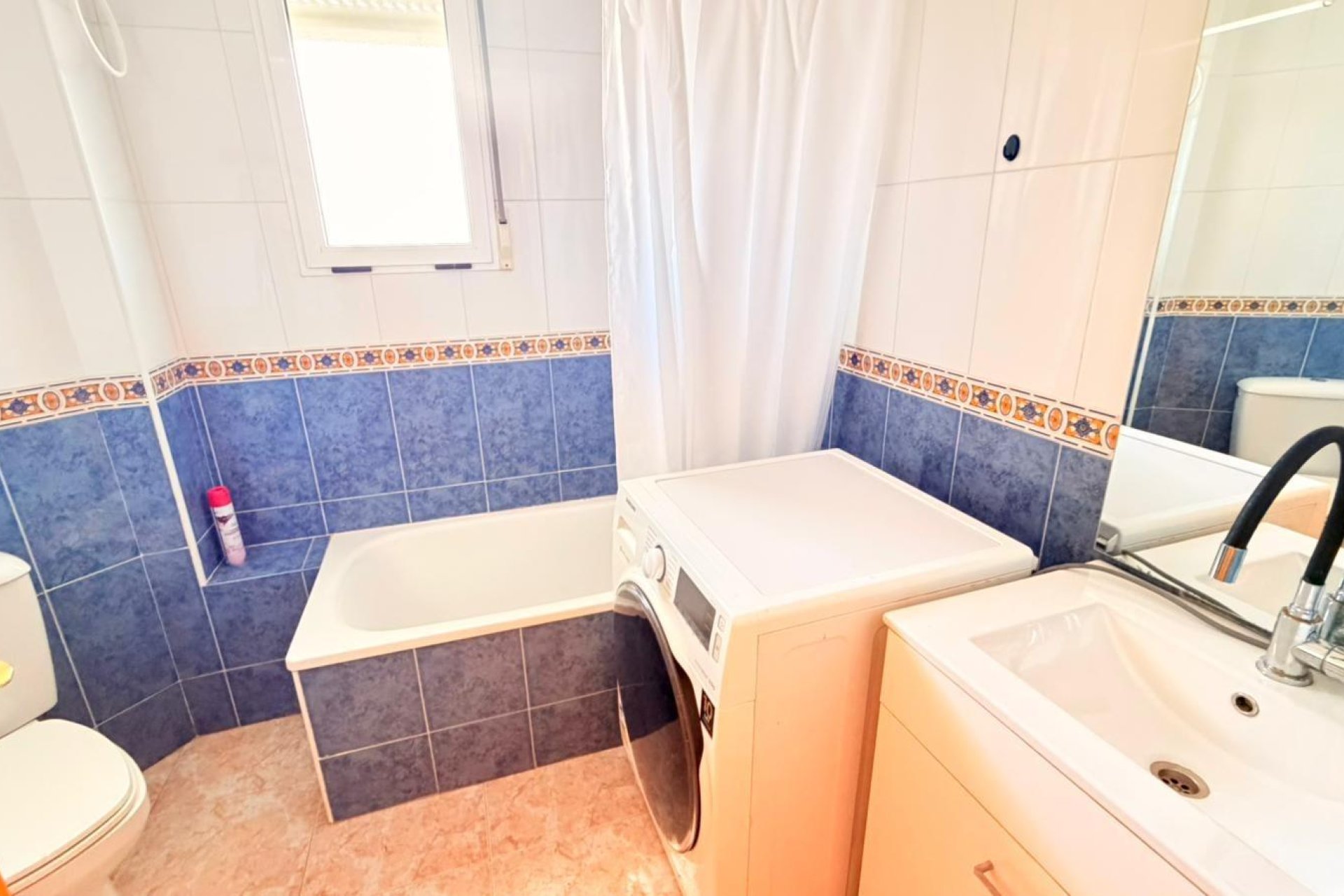 Használt Ingatlanok - Apartman -
Torrevieja - Nueva Torrevieja