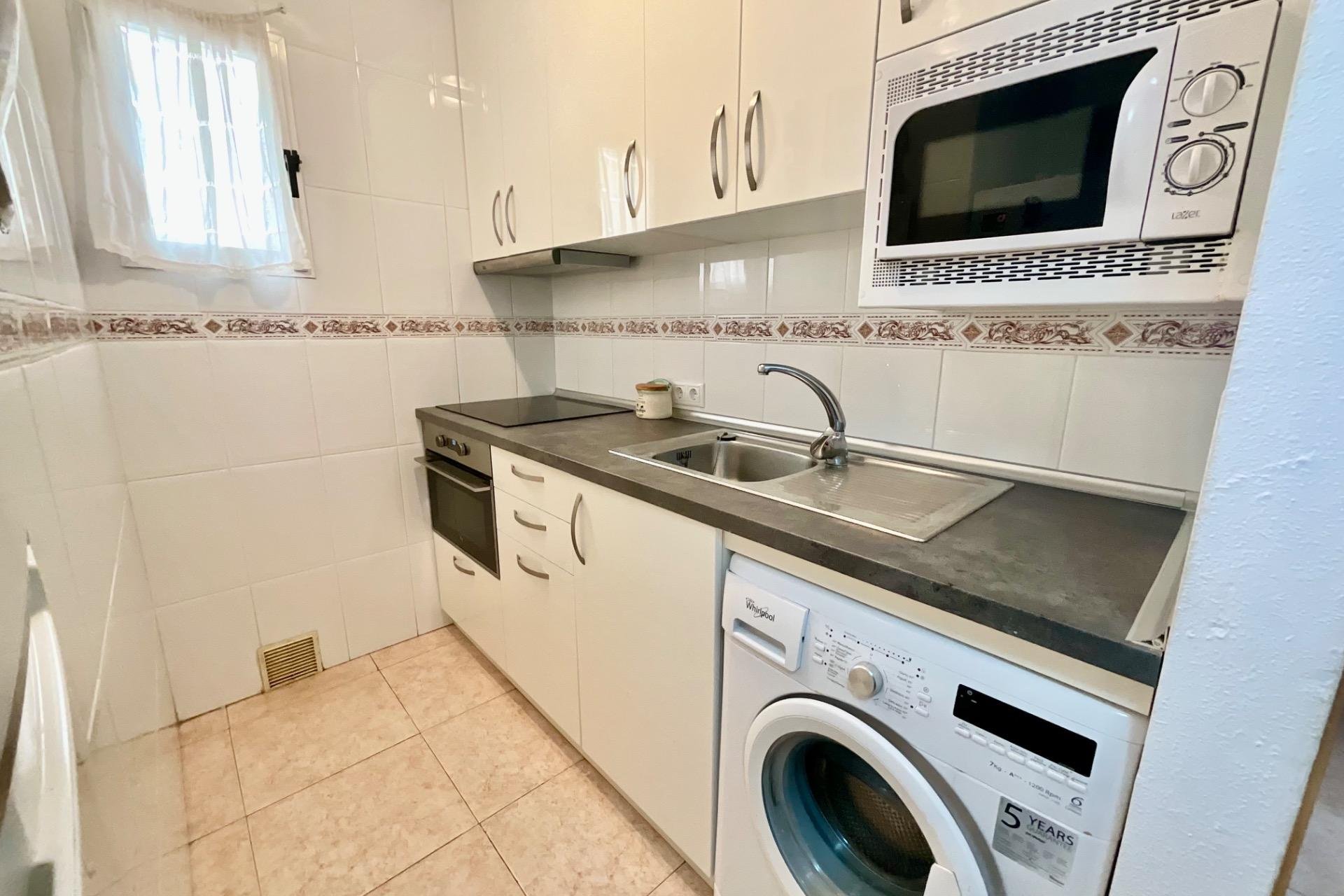 Használt Ingatlanok - Apartman -
Torrevieja - PARQUE DE LAS NACIONES