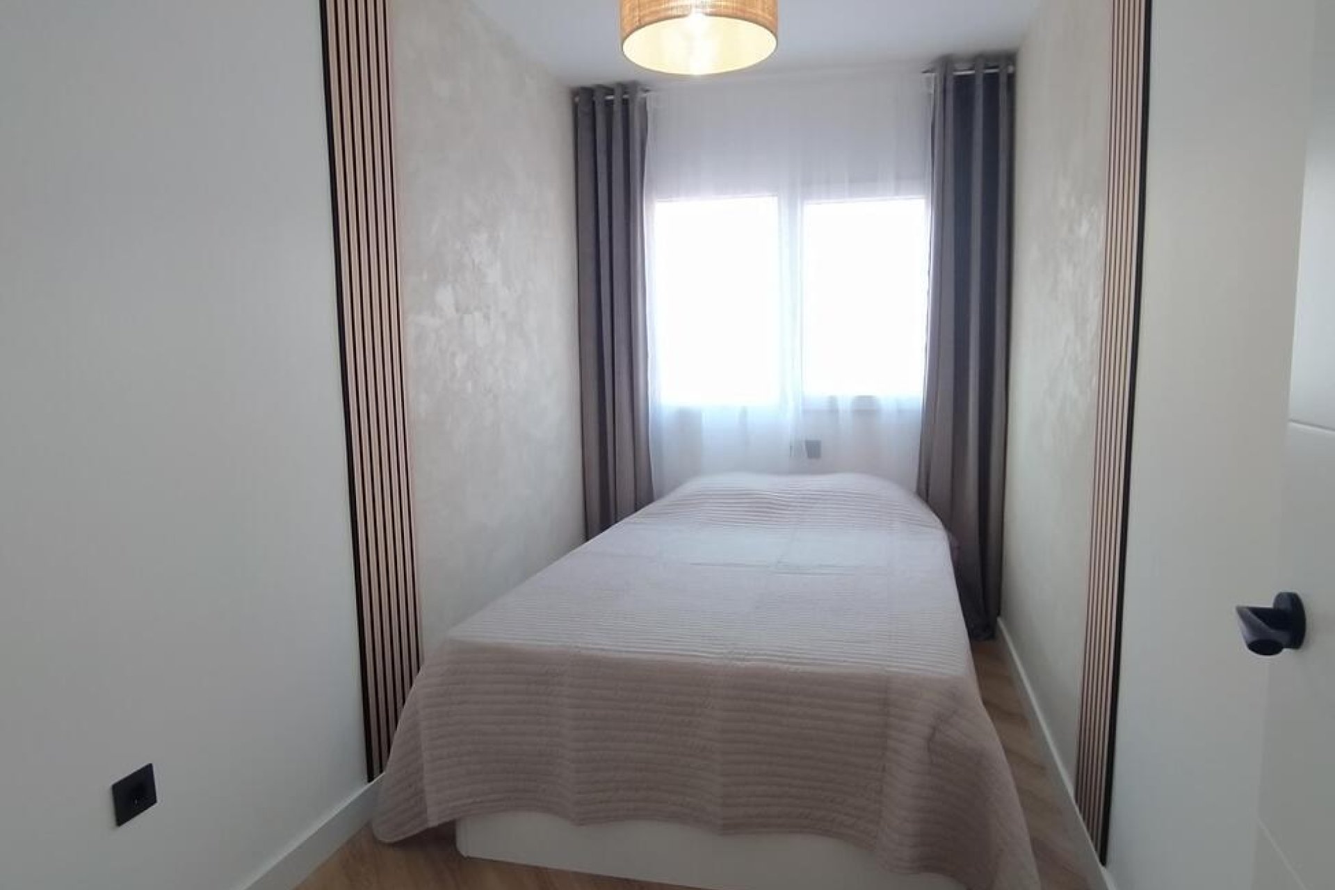 Használt Ingatlanok - Apartman -
Torrevieja - PARQUE DE LAS NACIONES