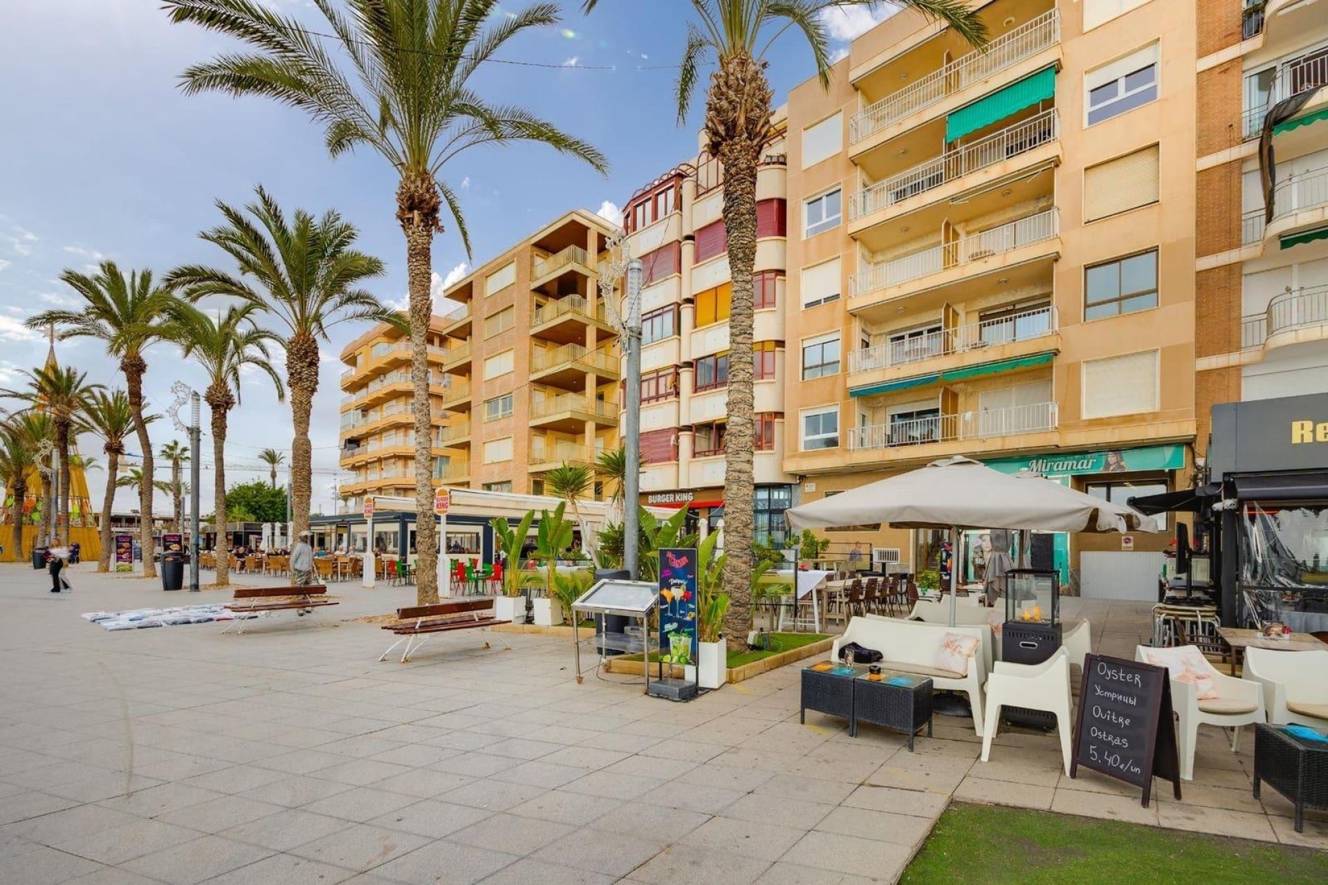 Használt Ingatlanok - Apartman -
Torrevieja - Paseo Maritimo