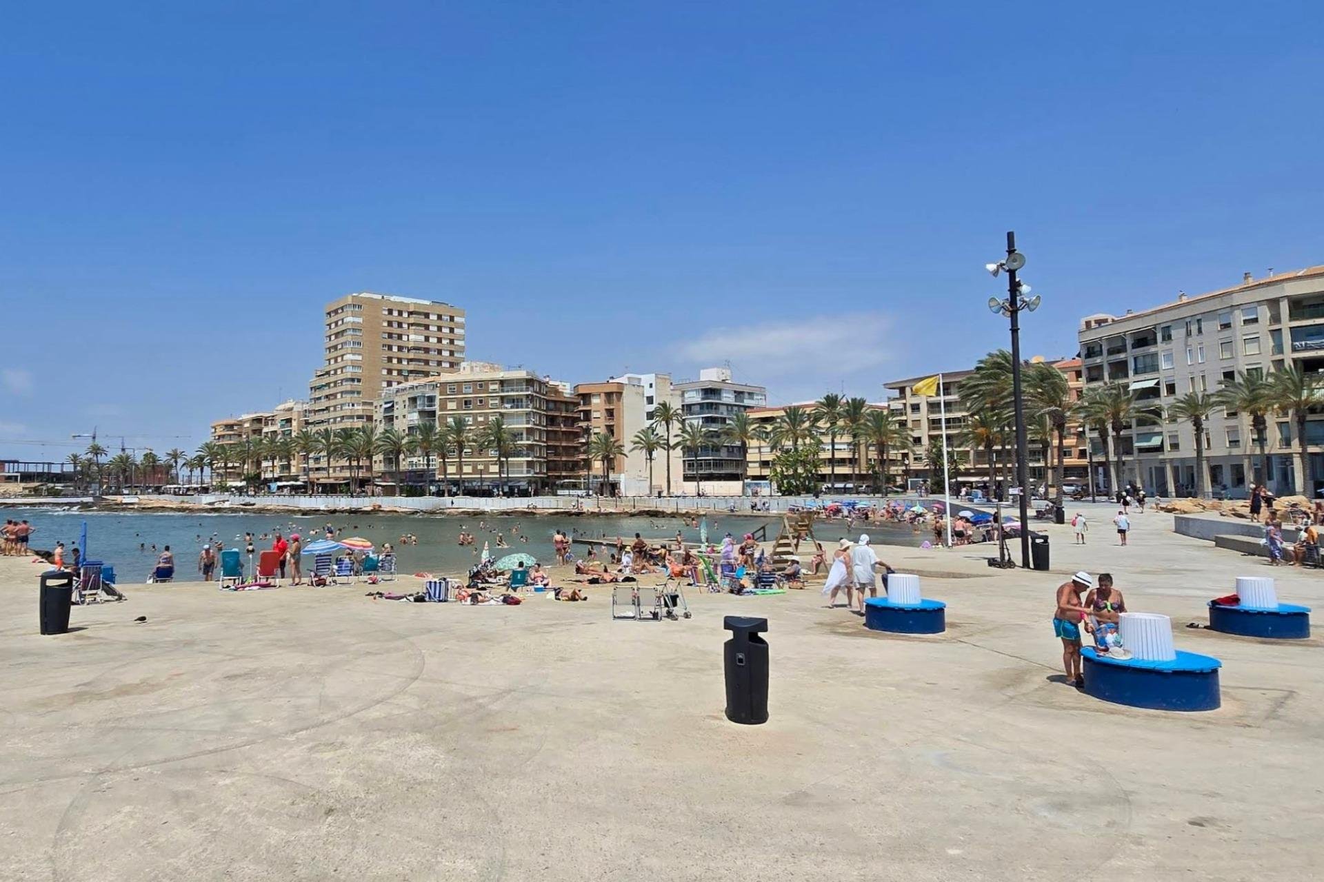 Használt Ingatlanok - Apartman -
Torrevieja - Paseo Maritimo