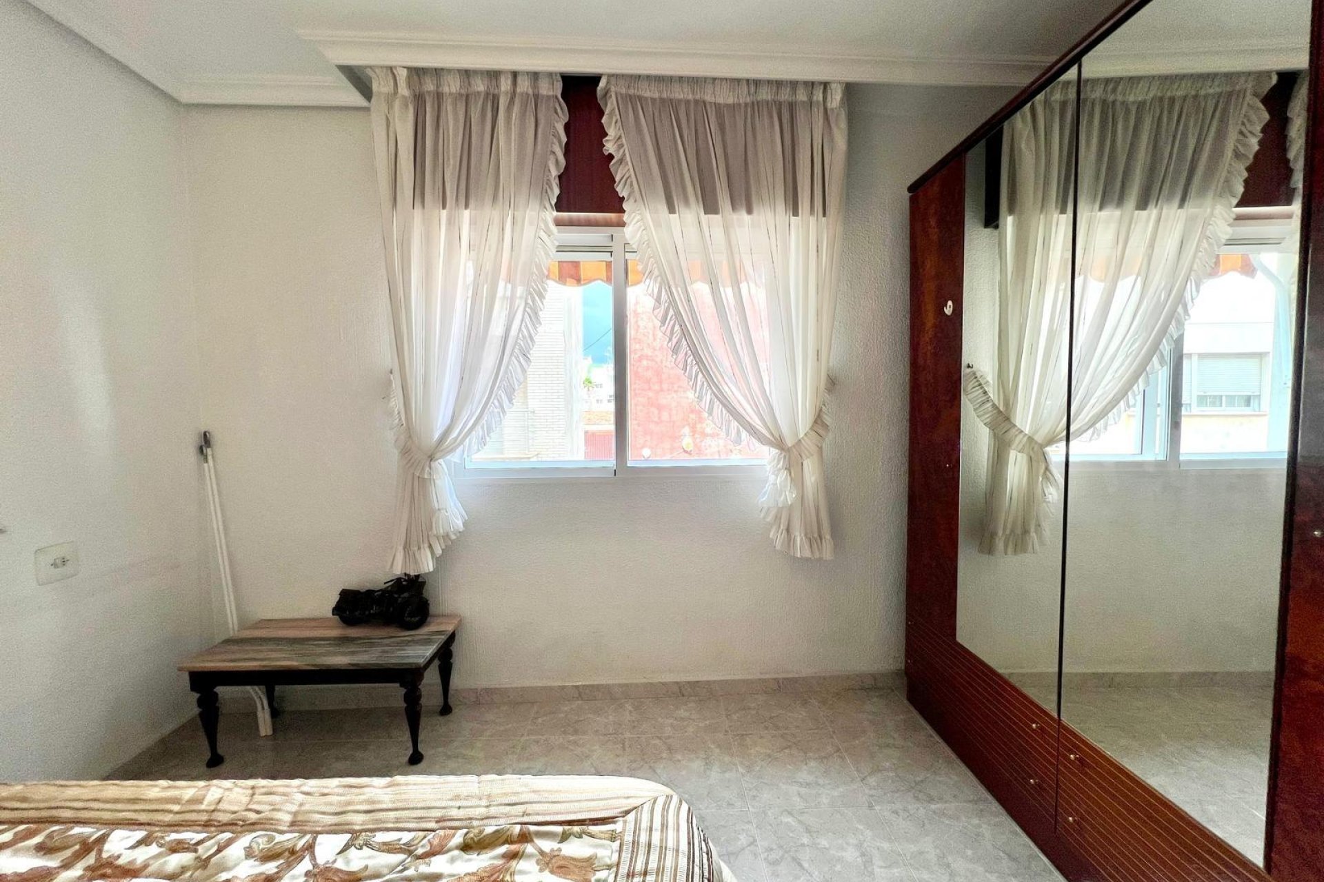 Használt Ingatlanok - Apartman -
Torrevieja - Paseo Maritimo