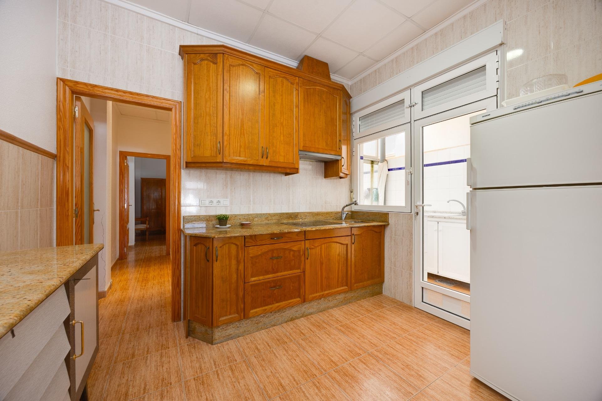 Használt Ingatlanok - Apartman -
Torrevieja - Paseo Maritimo