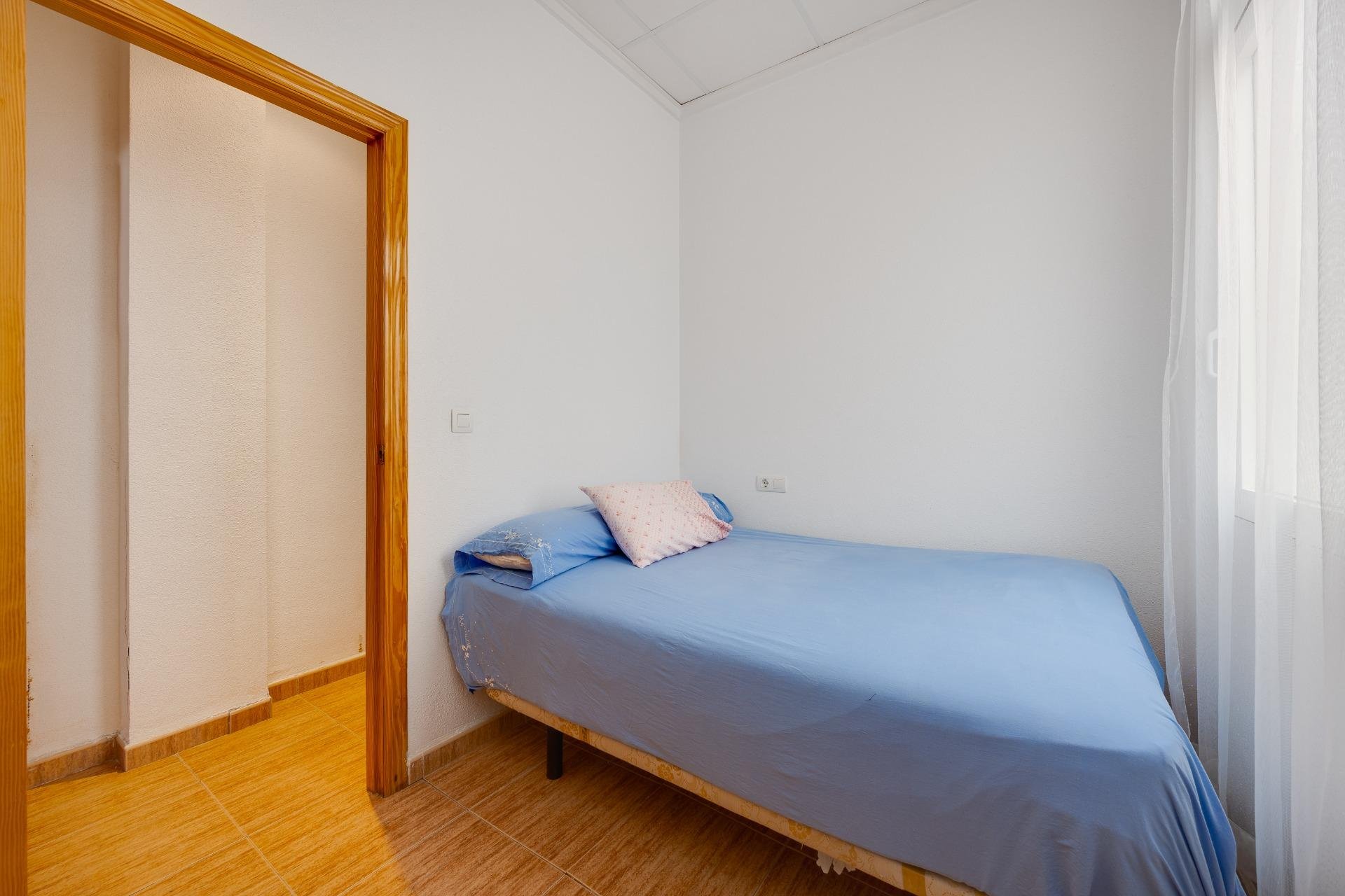 Használt Ingatlanok - Apartman -
Torrevieja - Paseo Maritimo