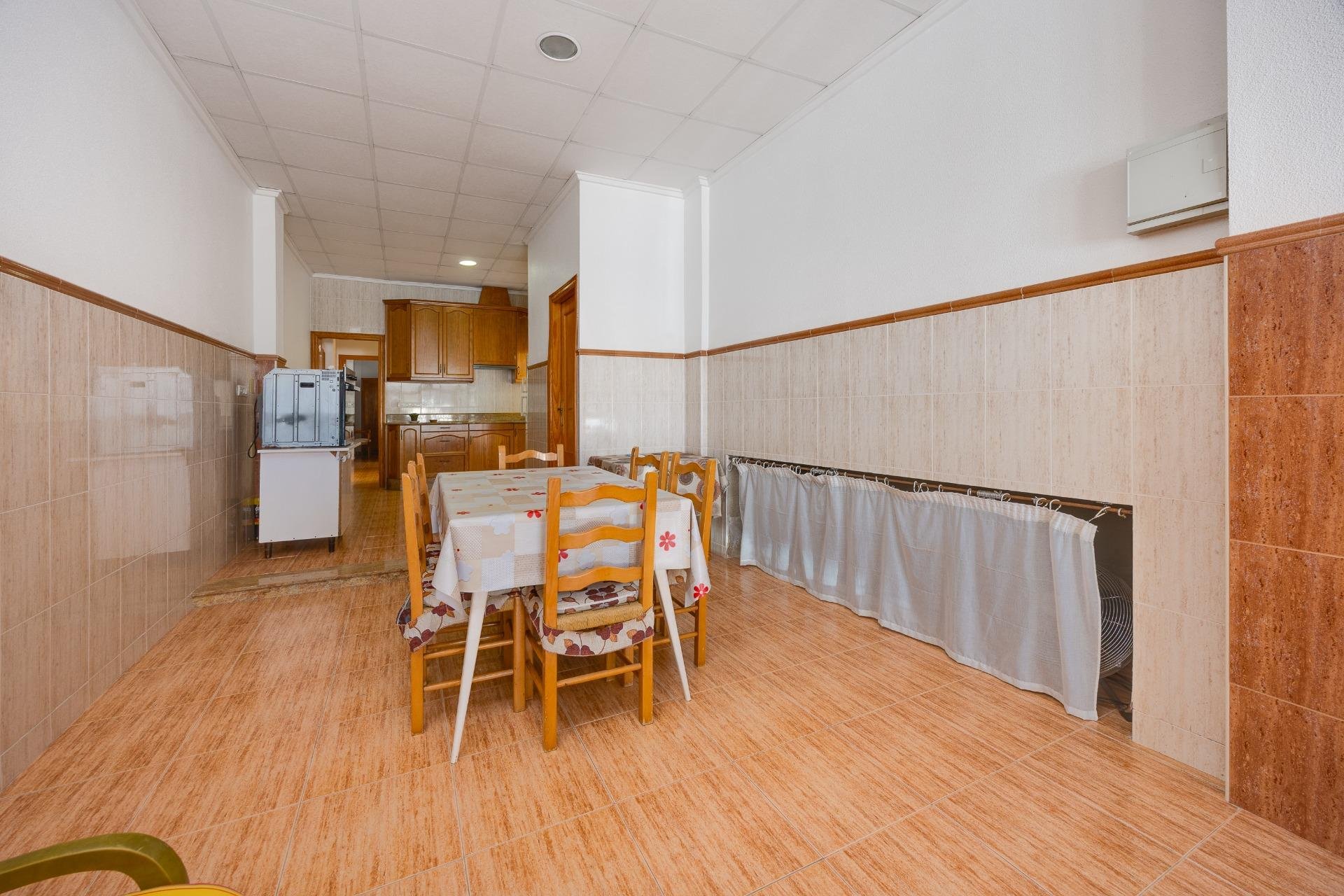 Használt Ingatlanok - Apartman -
Torrevieja - Paseo Maritimo