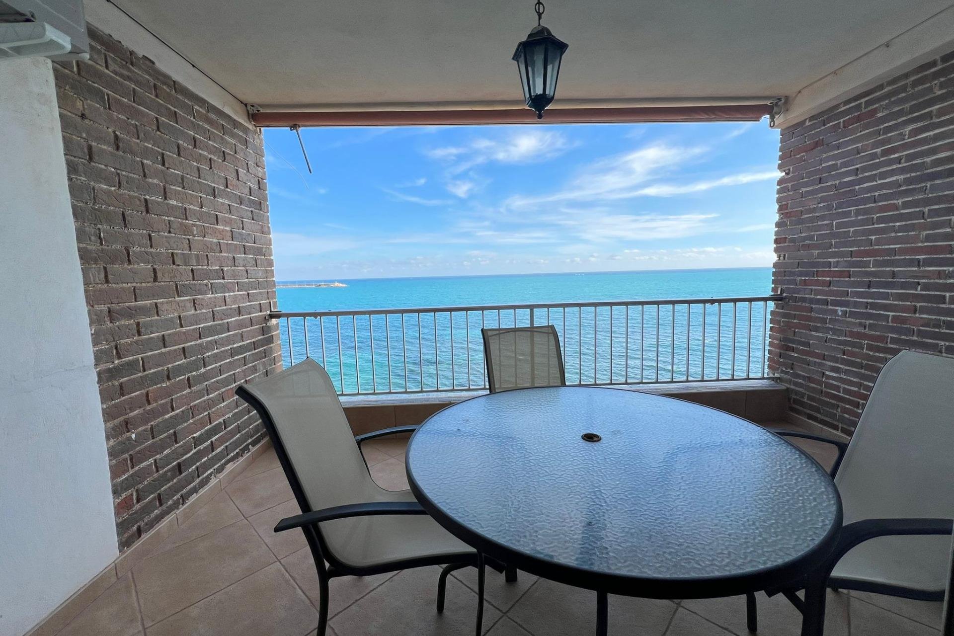 Használt Ingatlanok - Apartman -
Torrevieja - Playa De Los Naufragos