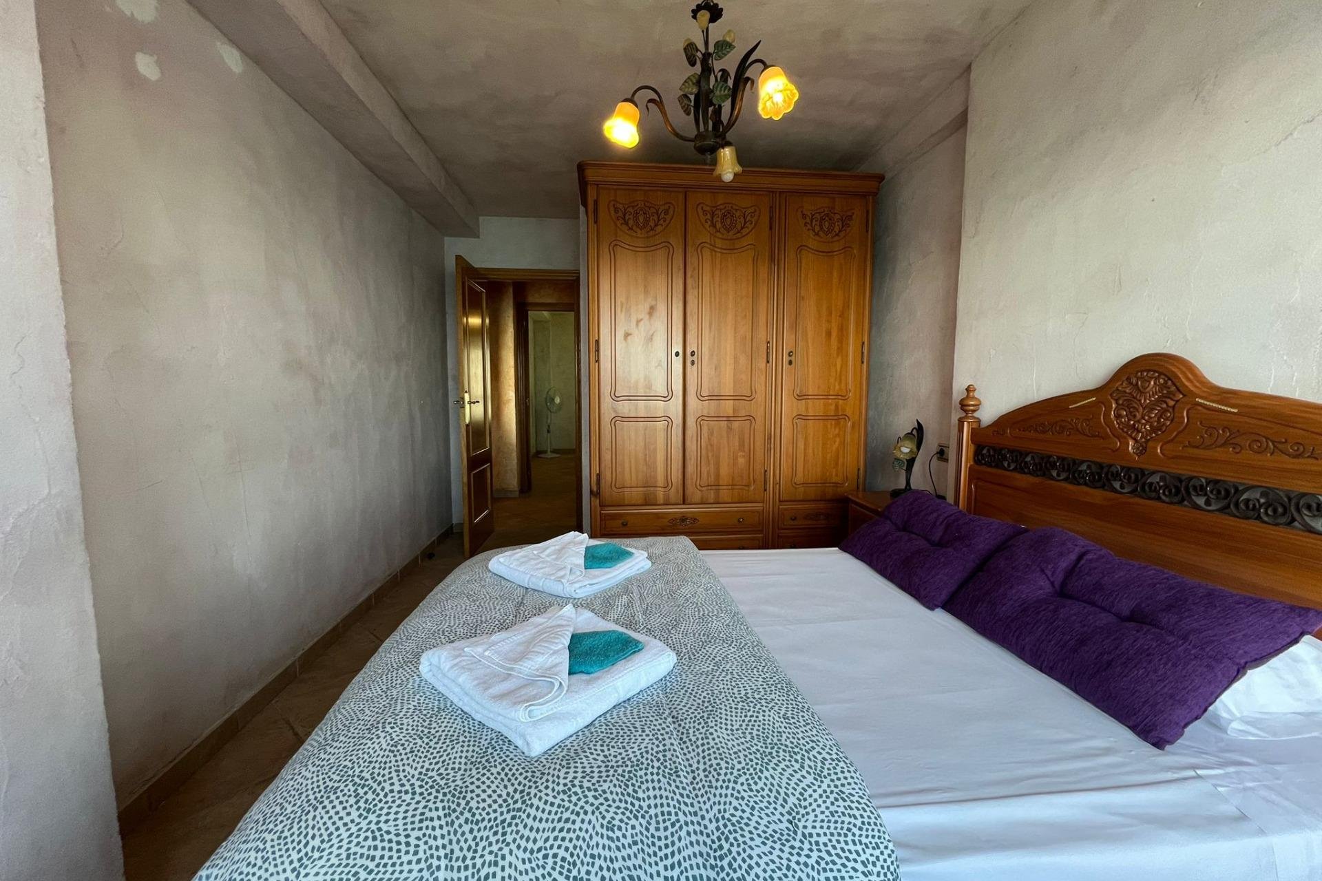 Használt Ingatlanok - Apartman -
Torrevieja - Playa De Los Naufragos