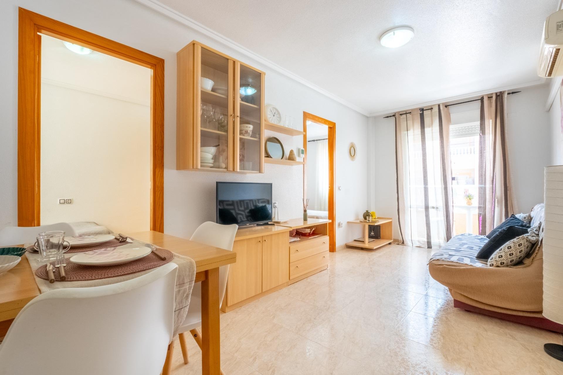 Használt Ingatlanok - Apartman -
Torrevieja - Playa del Cura
