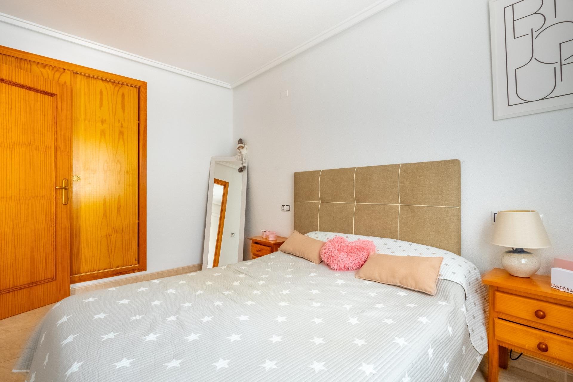 Használt Ingatlanok - Apartman -
Torrevieja - Playa del Cura