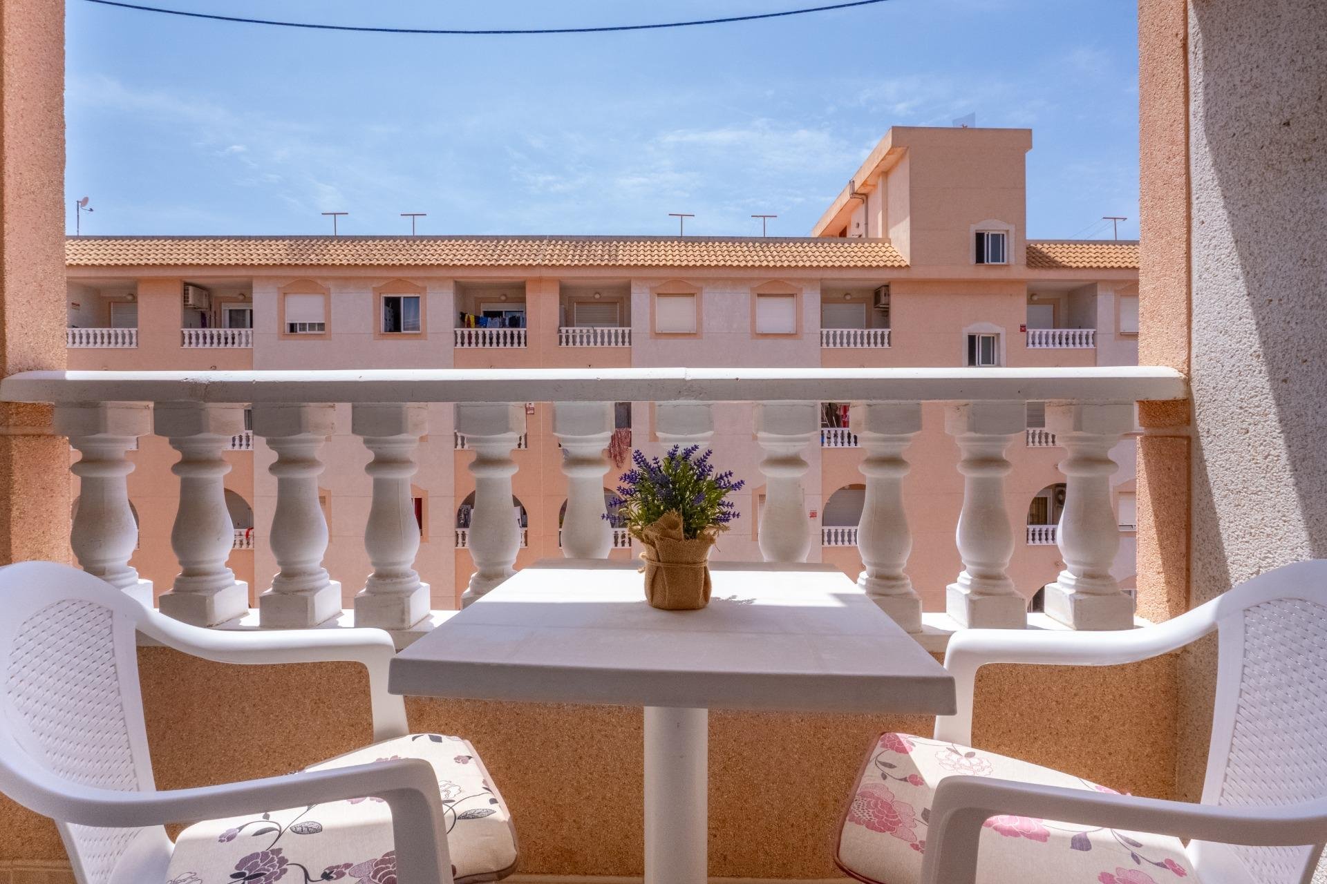 Használt Ingatlanok - Apartman -
Torrevieja - Playa del Cura