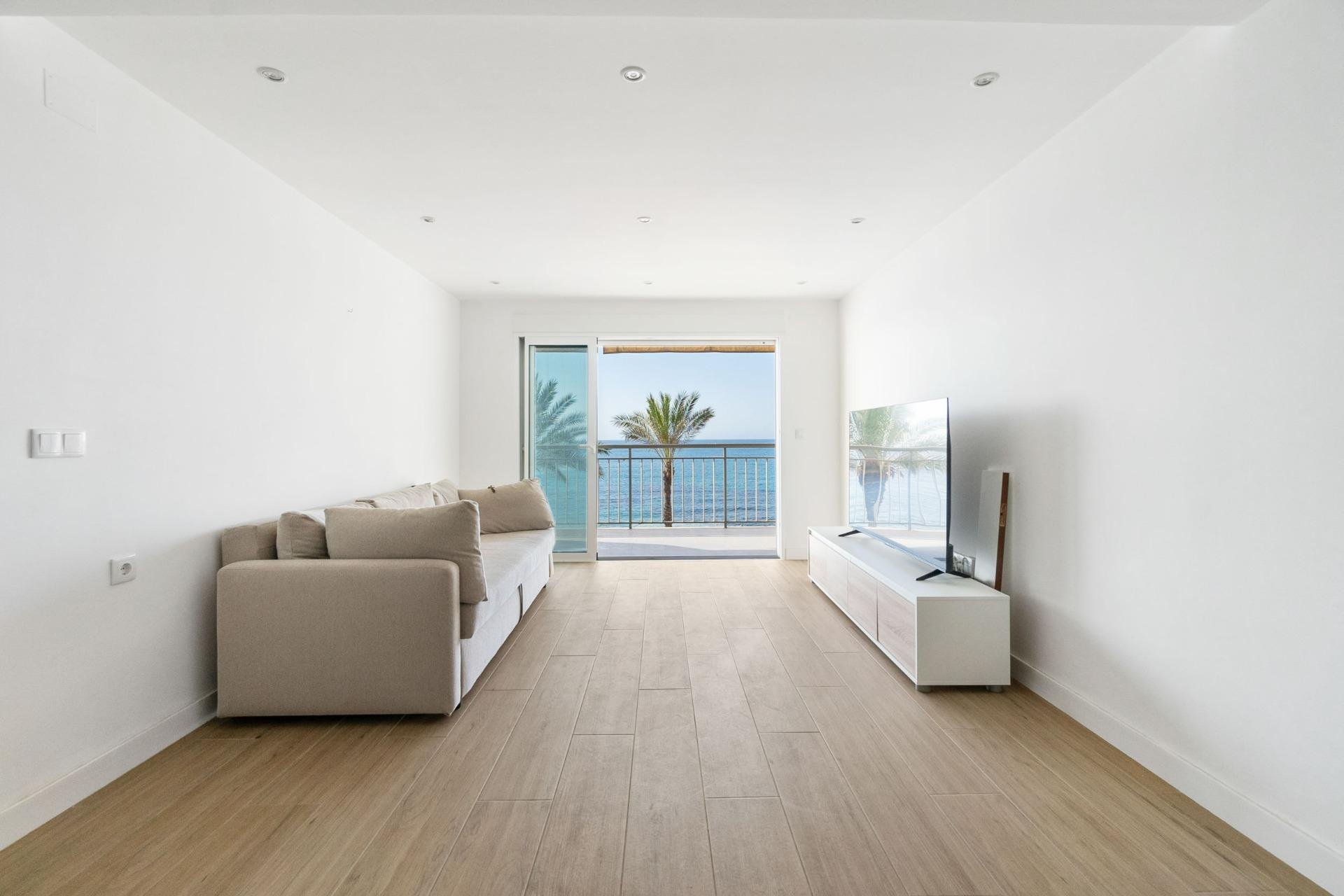 Használt Ingatlanok - Apartman -
Torrevieja - Playa del Cura