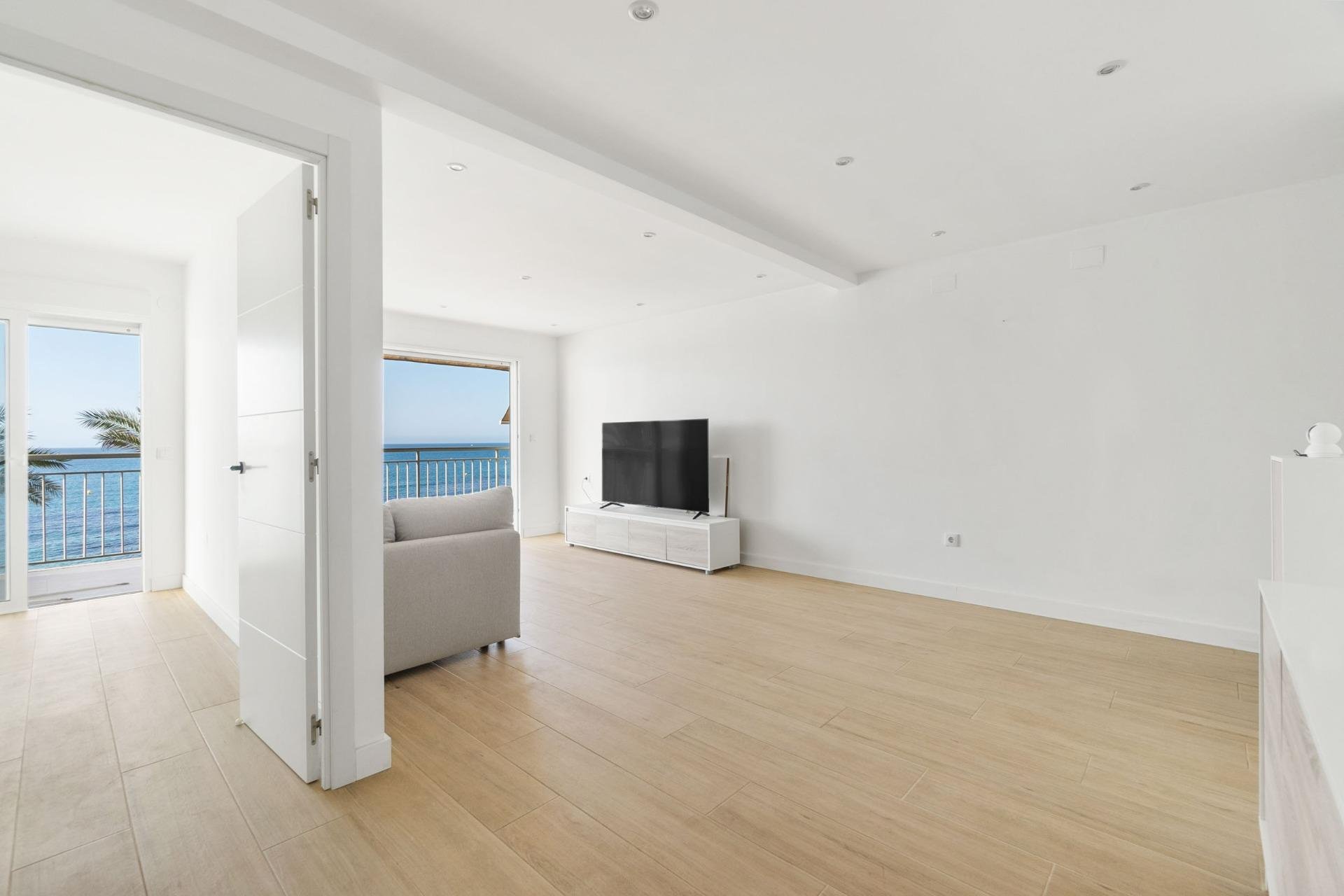 Használt Ingatlanok - Apartman -
Torrevieja - Playa del Cura