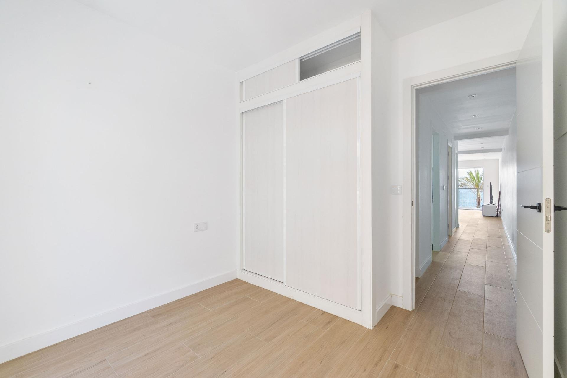 Használt Ingatlanok - Apartman -
Torrevieja - Playa del Cura