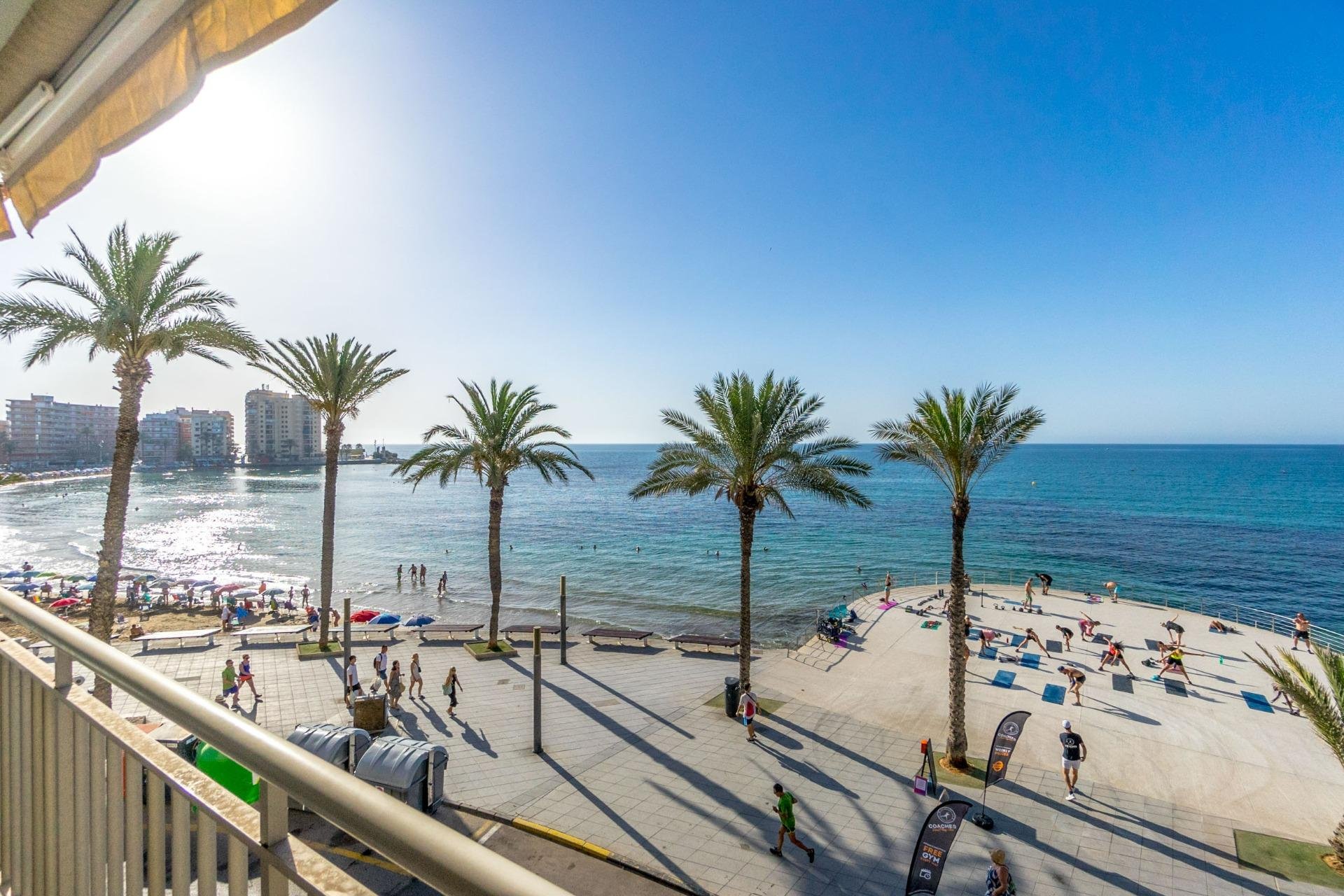 Használt Ingatlanok - Apartman -
Torrevieja - Playa del Cura