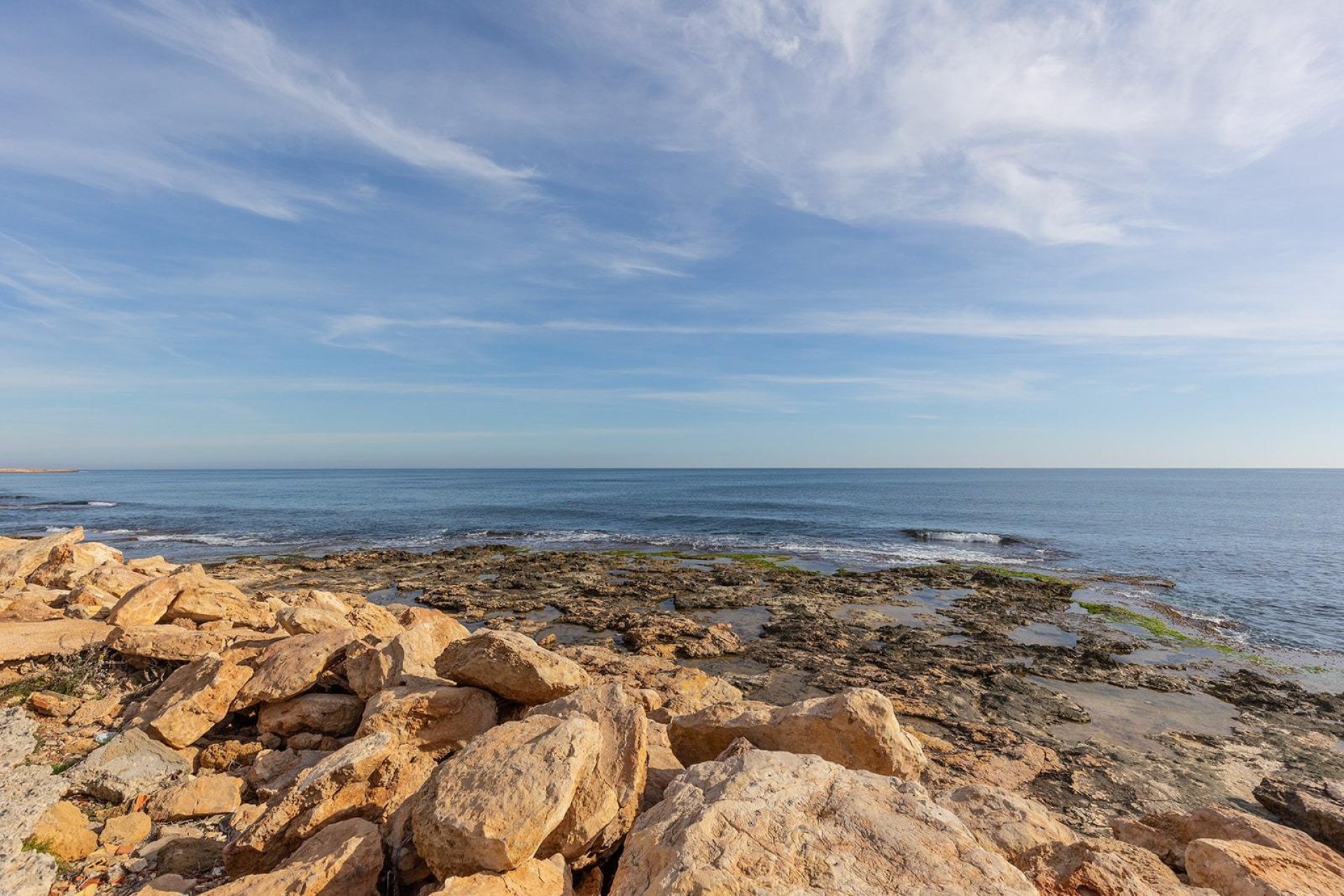 Használt Ingatlanok - Apartman -
Torrevieja - Playa del Cura