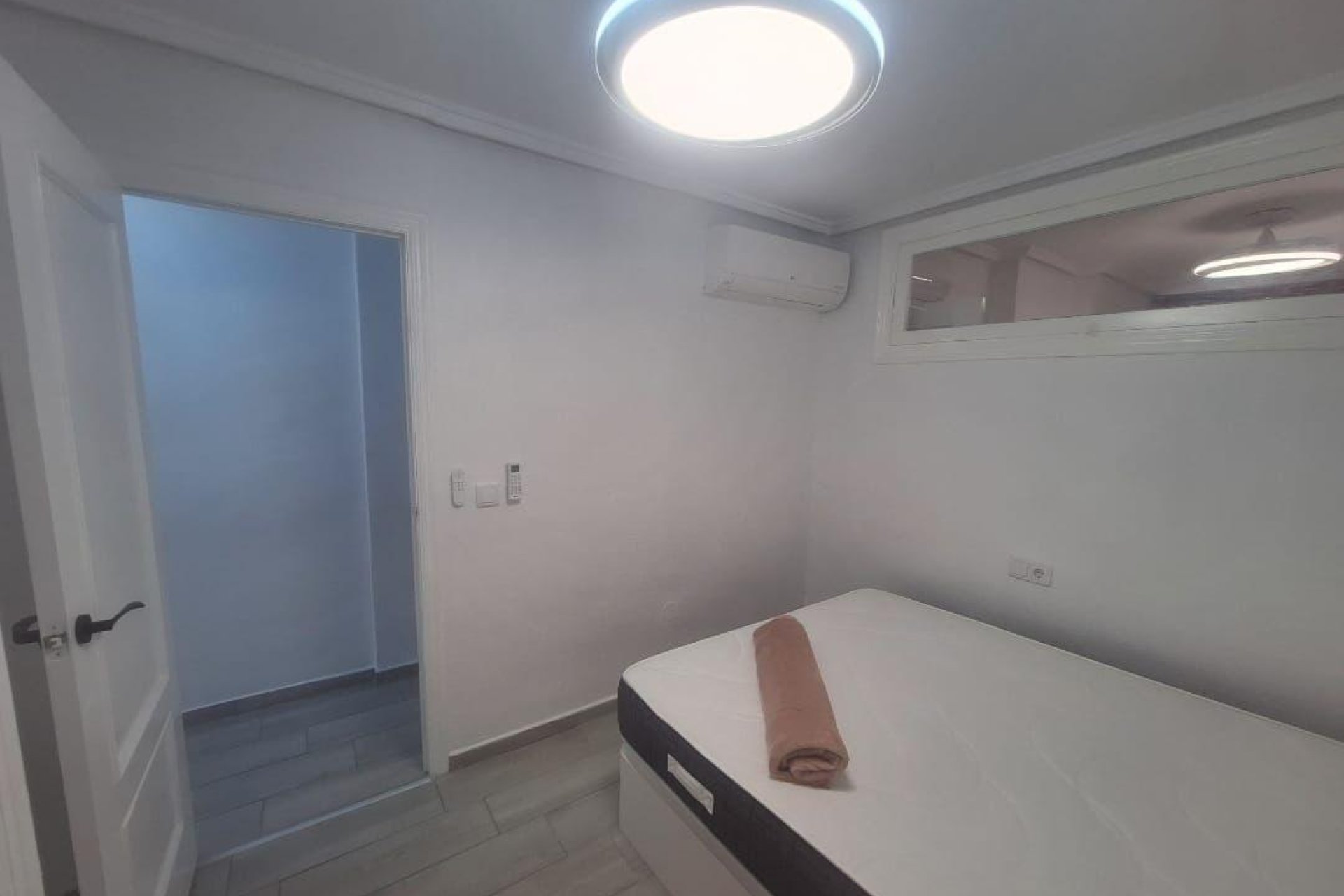 Használt Ingatlanok - Apartman -
Torrevieja - Playa del Cura