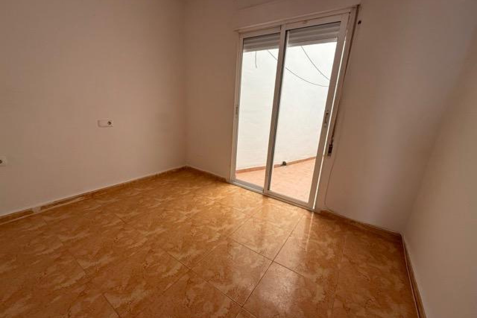 Használt Ingatlanok - Apartman -
Torrevieja - Playa del Cura
