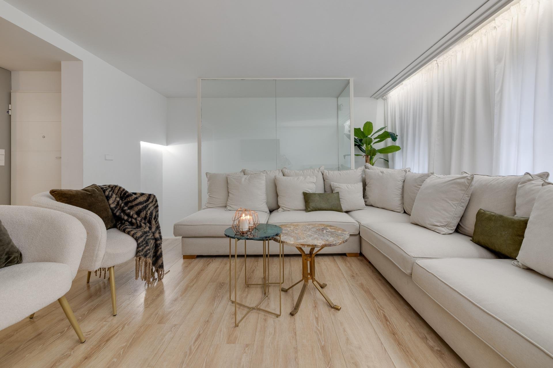 Használt Ingatlanok - Apartman -
Torrevieja - Playa del Cura