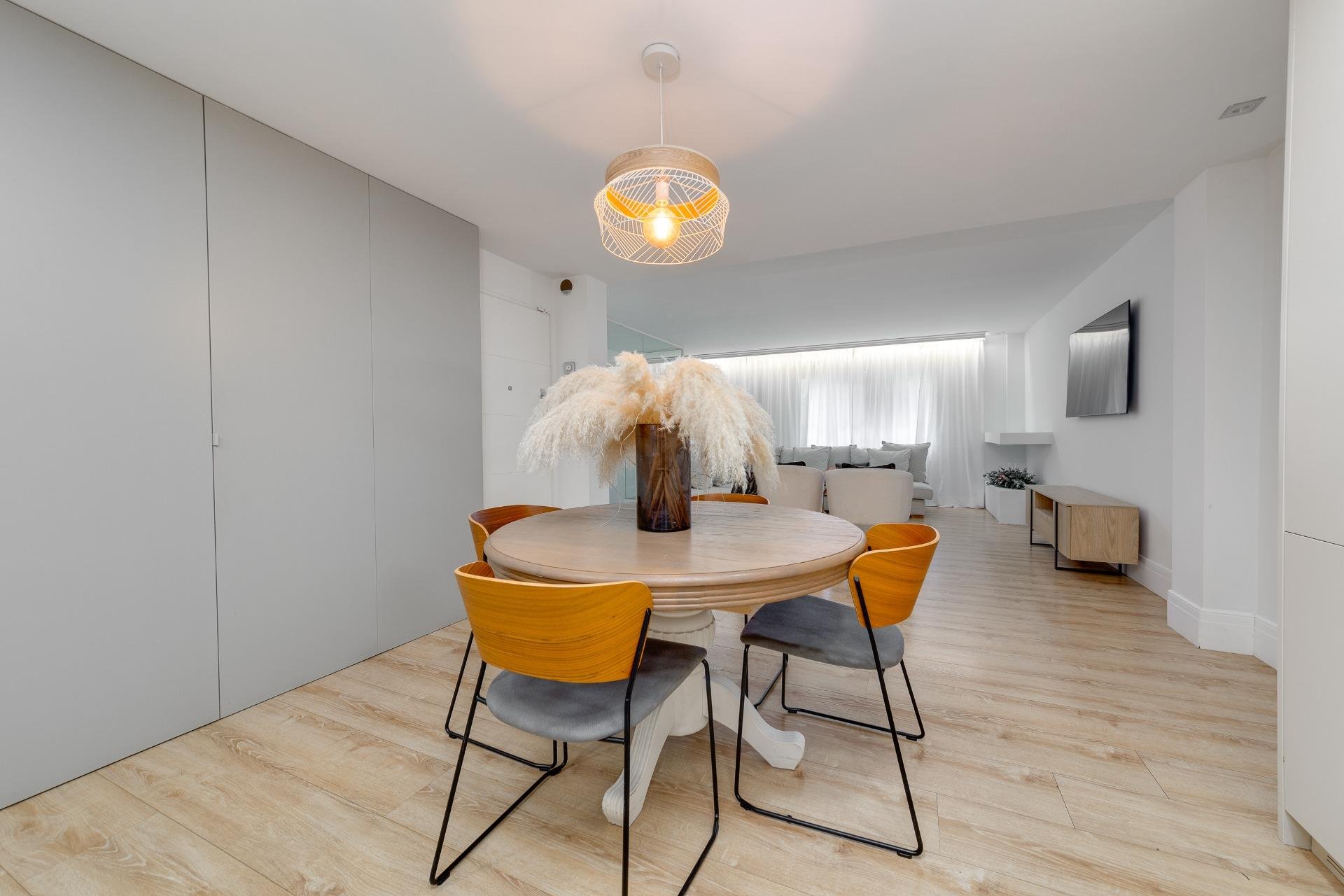 Használt Ingatlanok - Apartman -
Torrevieja - Playa del Cura