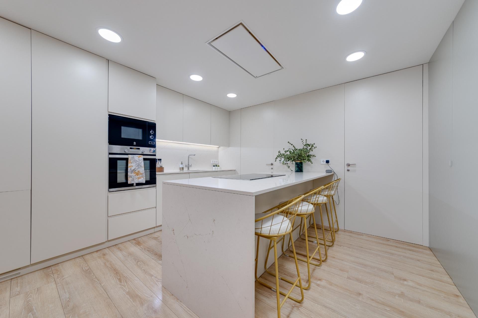 Használt Ingatlanok - Apartman -
Torrevieja - Playa del Cura