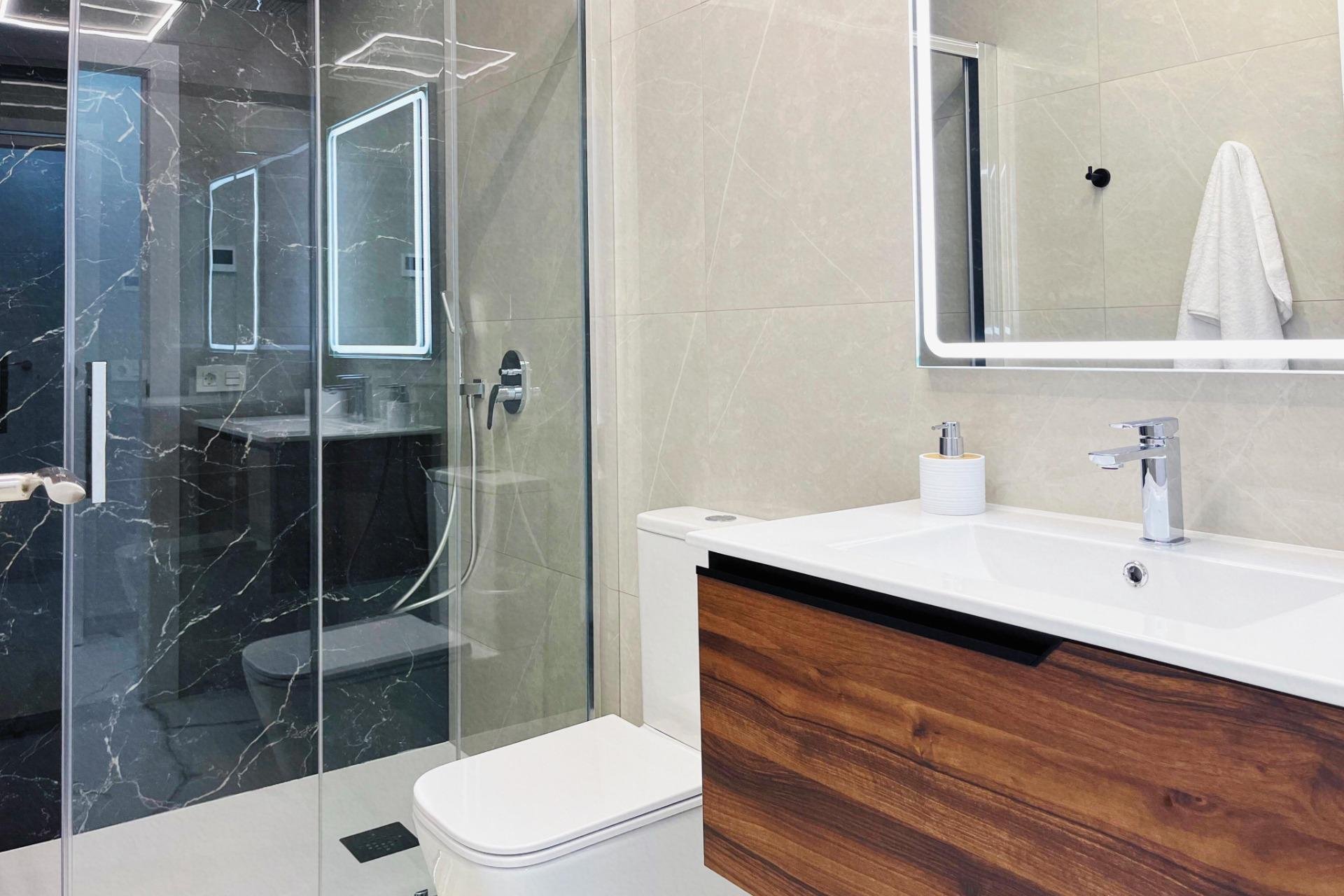Használt Ingatlanok - Apartman -
Torrevieja - Playa del Cura