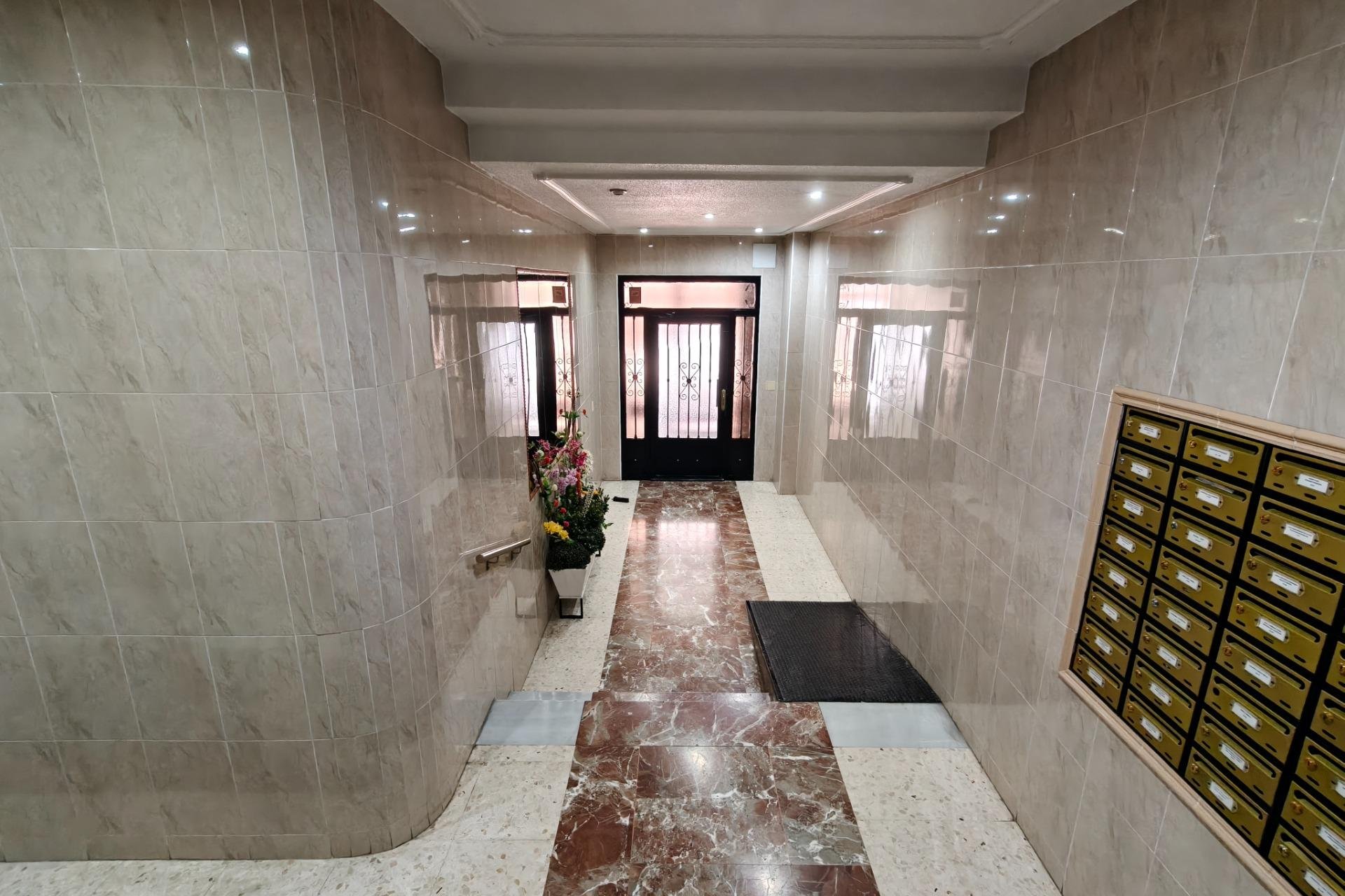 Használt Ingatlanok - Apartman -
Torrevieja - Playa del Cura