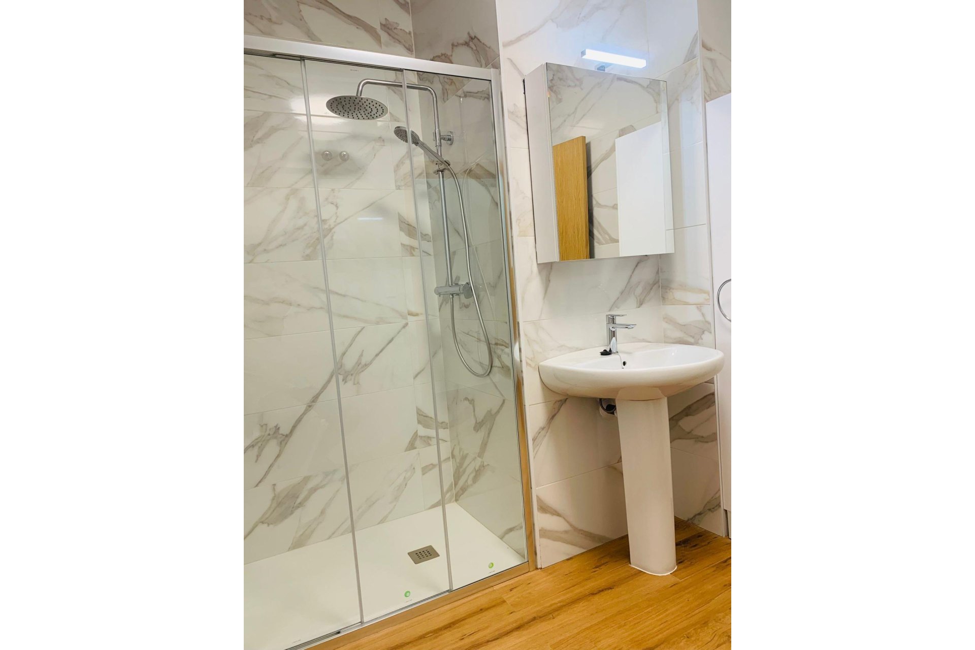 Használt Ingatlanok - Apartman -
Torrevieja - Playa del Cura