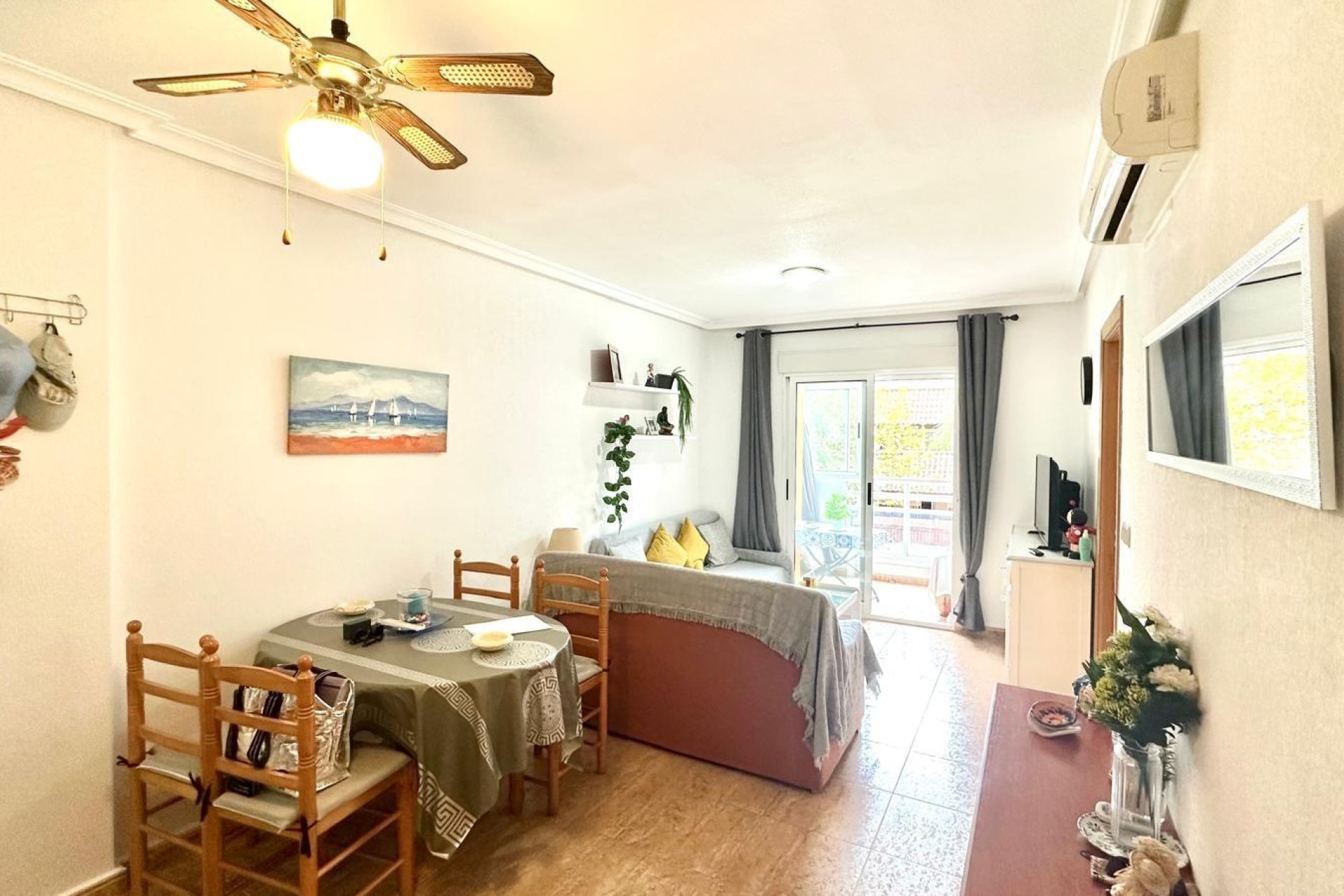 Használt Ingatlanok - Apartman -
Torrevieja - Playa del Cura