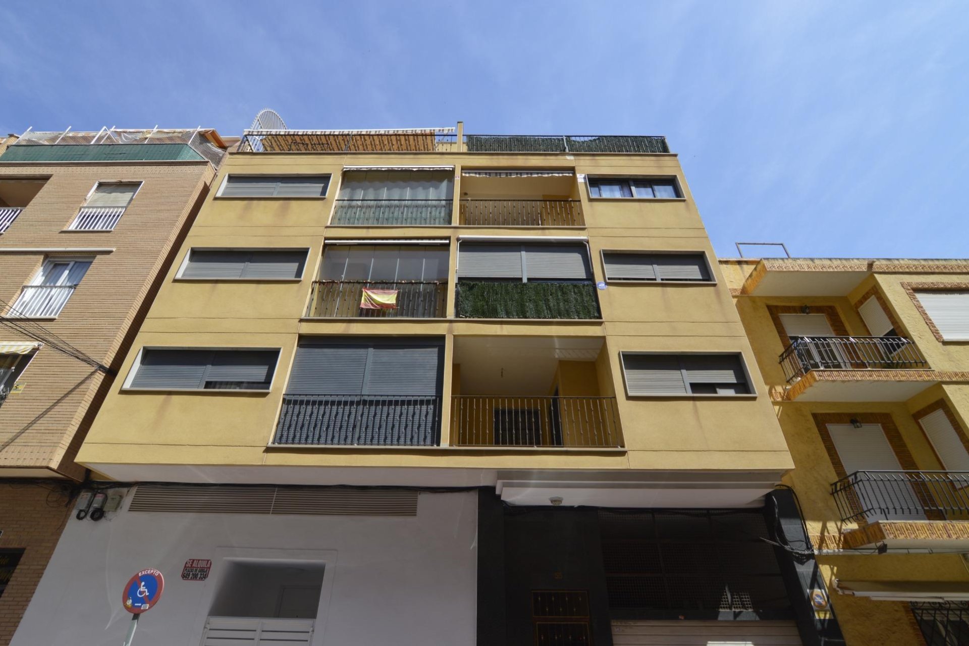 Használt Ingatlanok - Apartman -
Torrevieja - Playa del Cura