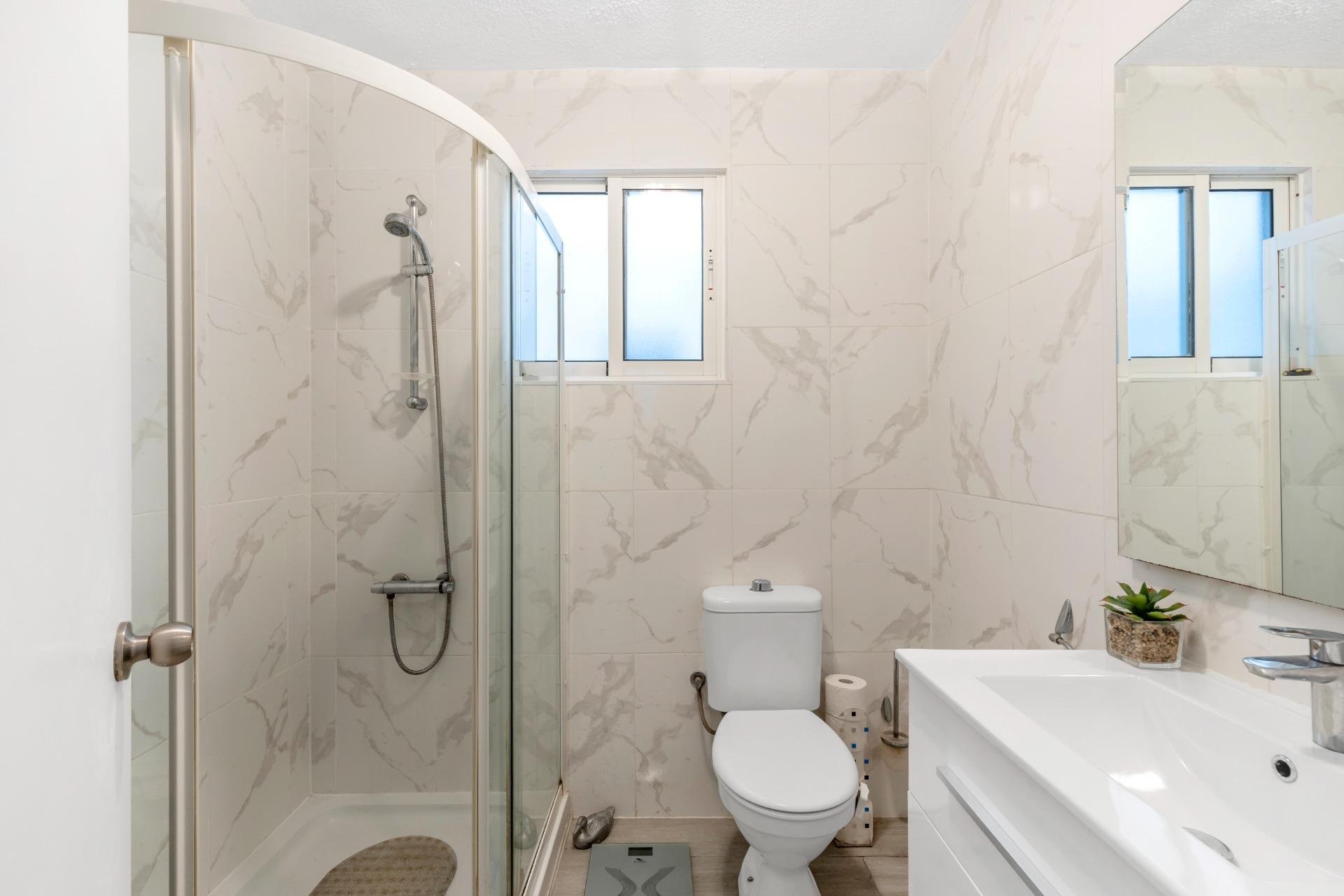 Használt Ingatlanok - Apartman -
Torrevieja - Playa del Cura