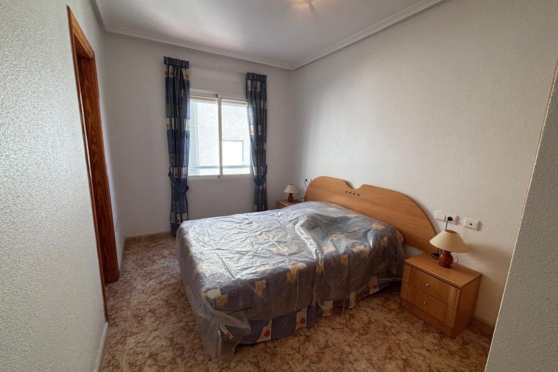 Használt Ingatlanok - Apartman -
Torrevieja - Playa del Cura
