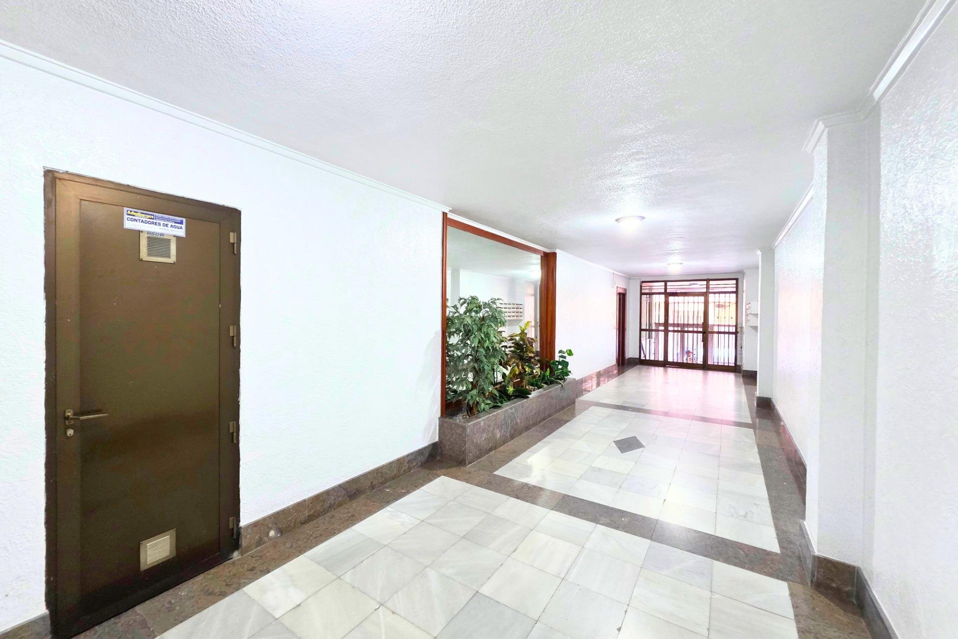 Használt Ingatlanok - Apartman -
Torrevieja - Playa del Cura