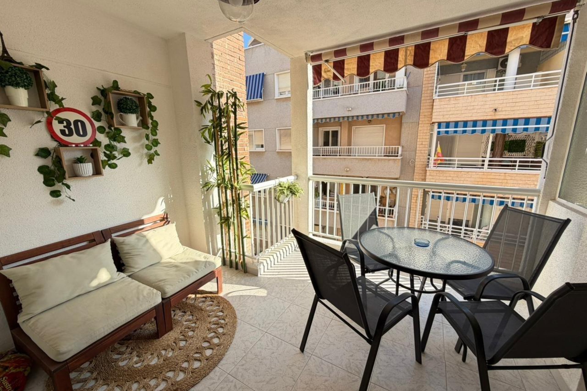 Használt Ingatlanok - Apartman -
Torrevieja - Playa del Cura