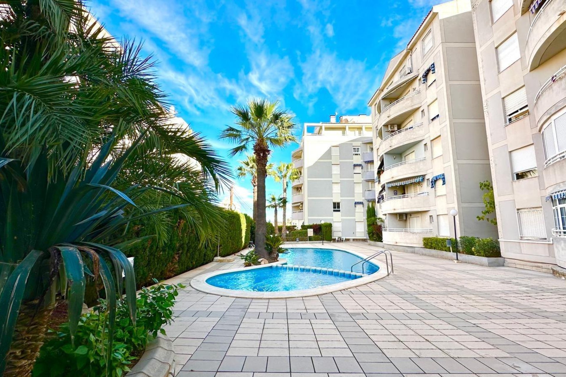 Használt Ingatlanok - Apartman -
Torrevieja - Playa del Cura