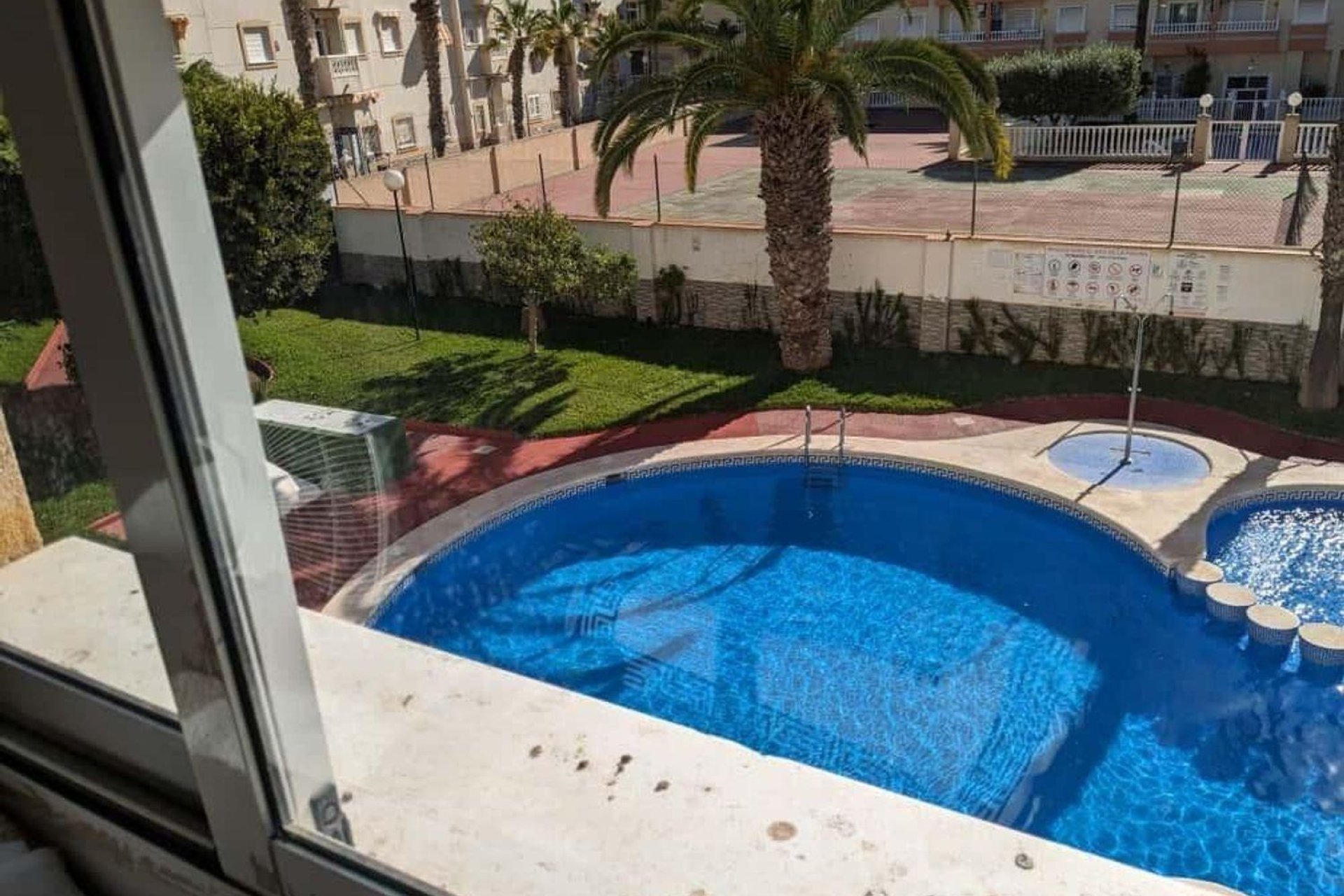 Használt Ingatlanok - Apartman -
Torrevieja - Playa del Cura