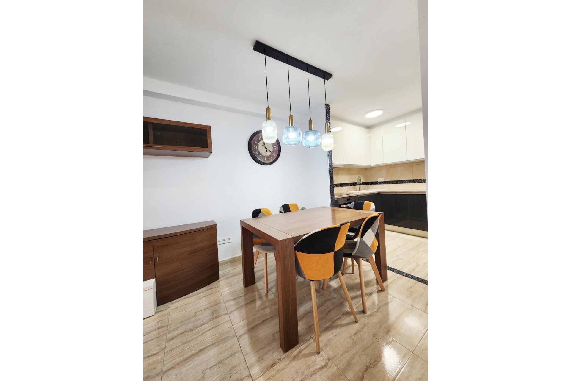 Használt Ingatlanok - Apartman -
Torrevieja - Playa del Cura