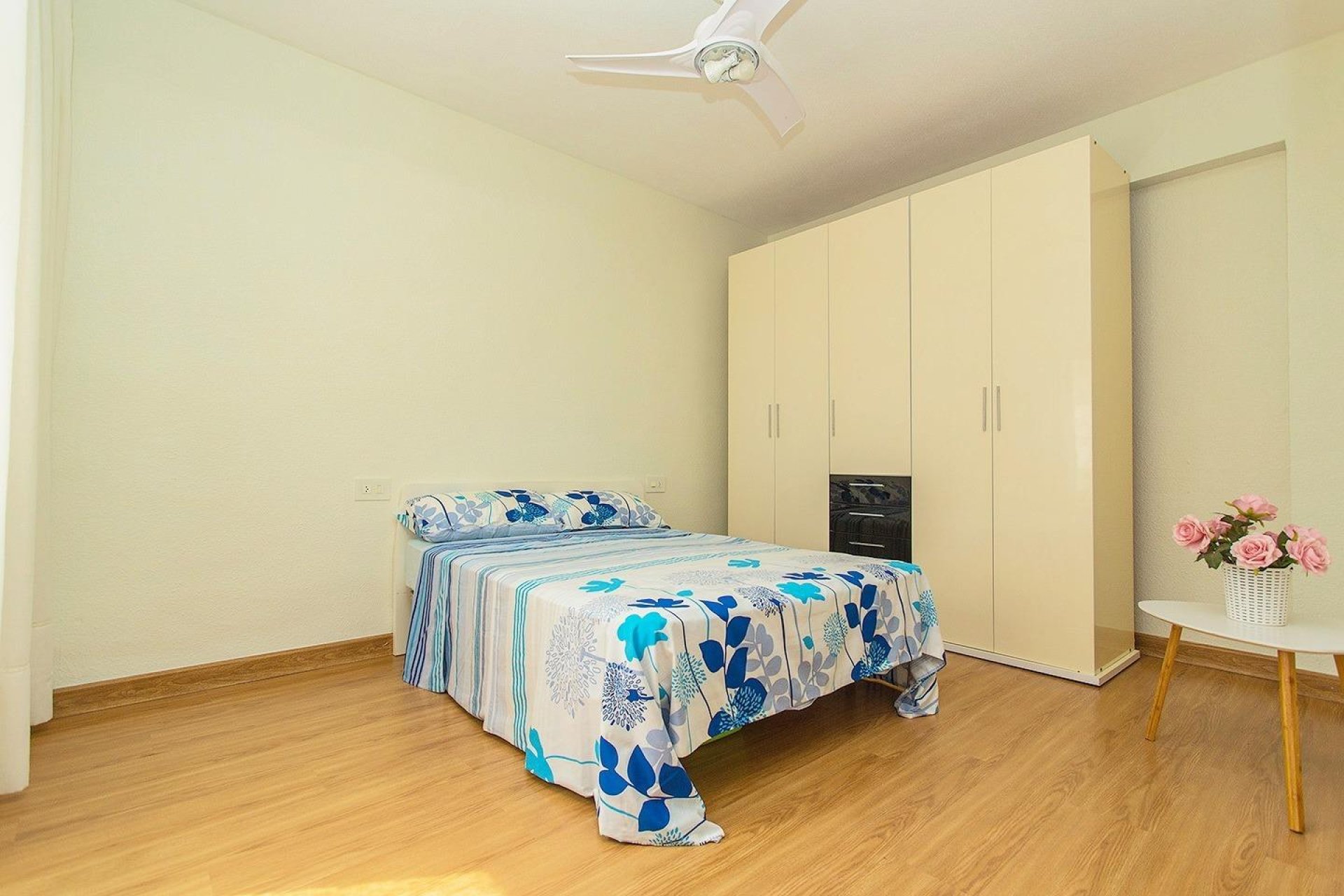 Használt Ingatlanok - Apartman -
Torrevieja - Playa del Cura