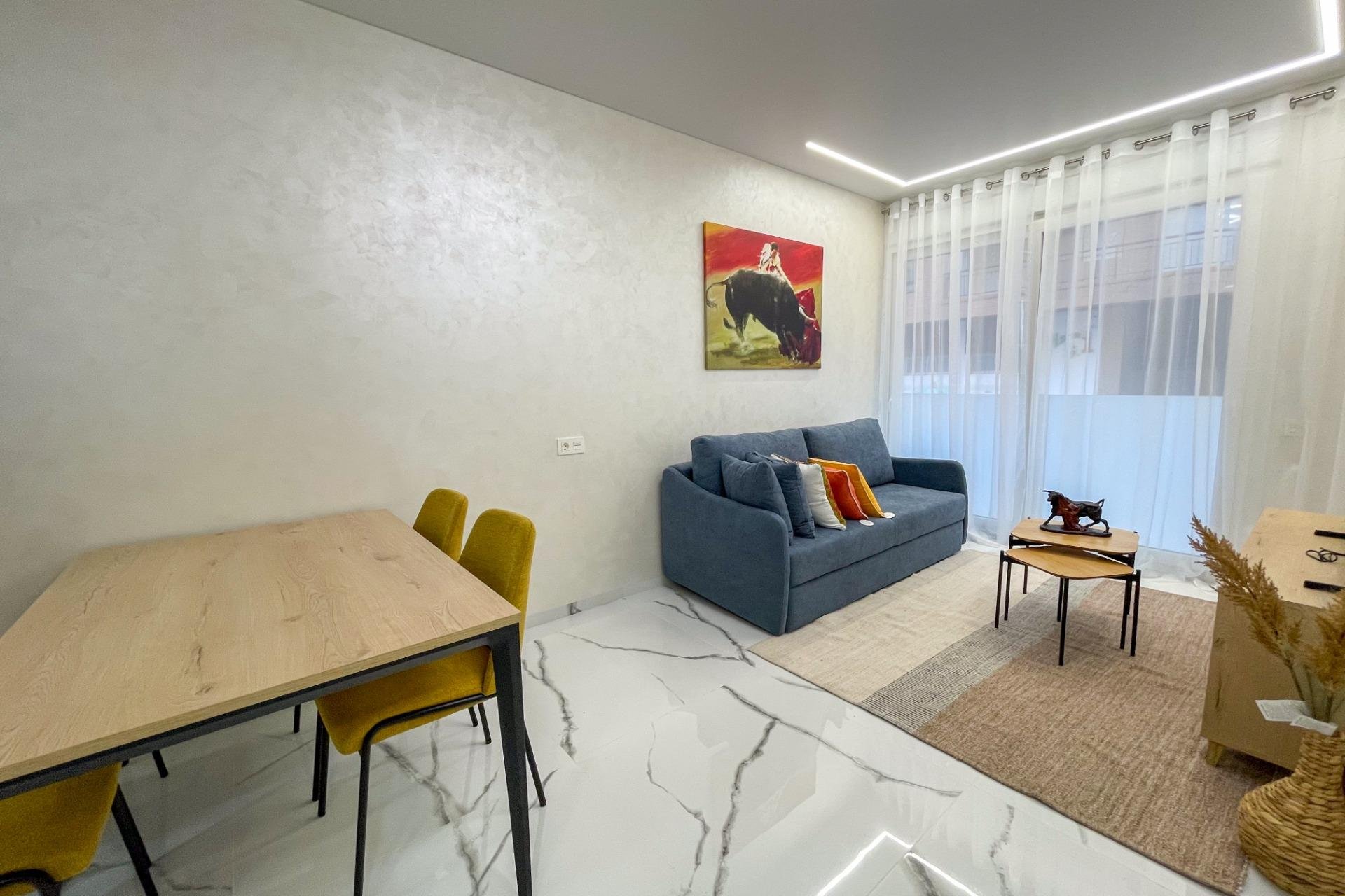 Használt Ingatlanok - Apartman -
Torrevieja - Playa del Cura