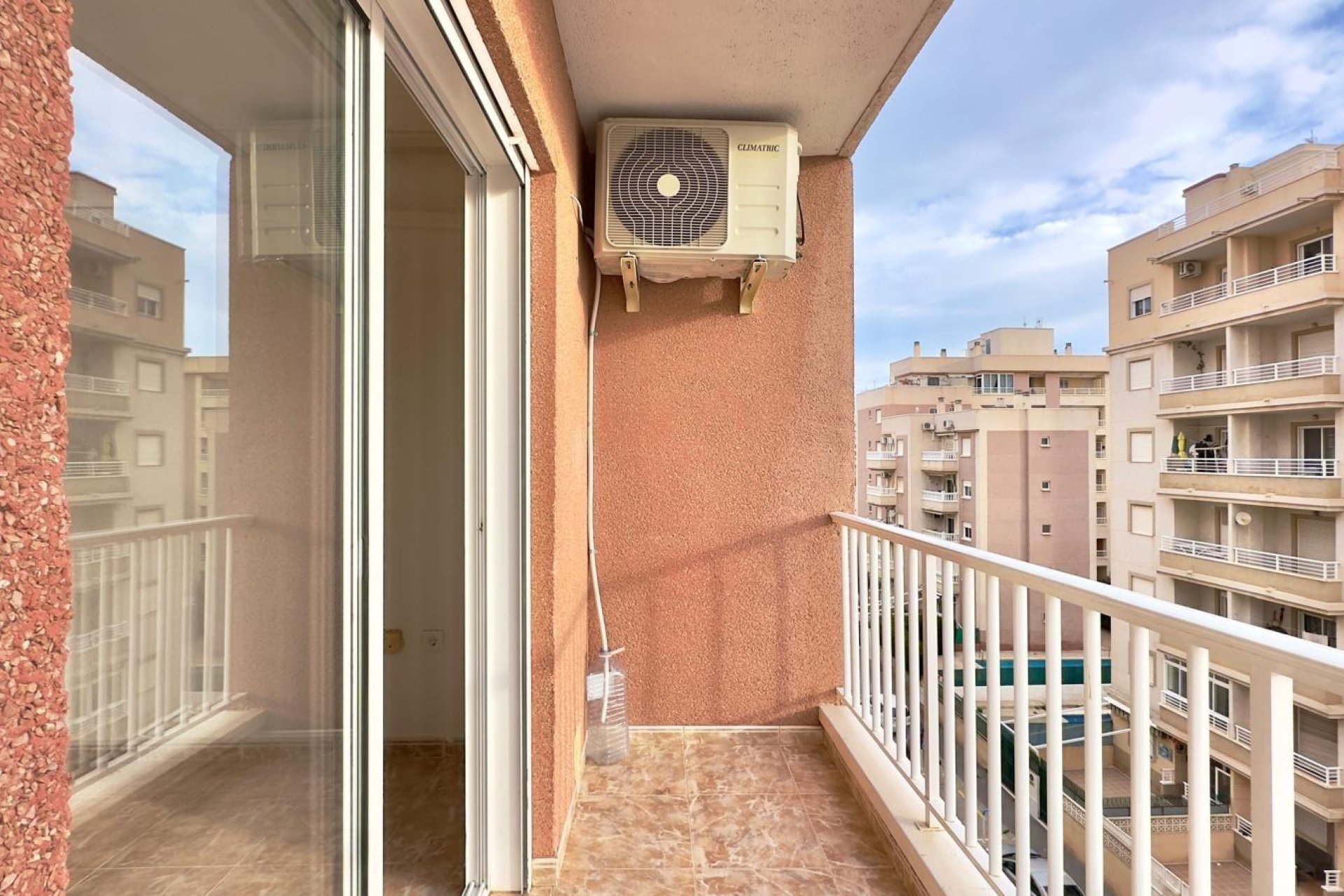 Használt Ingatlanok - Apartman -
Torrevieja - Playa del Cura