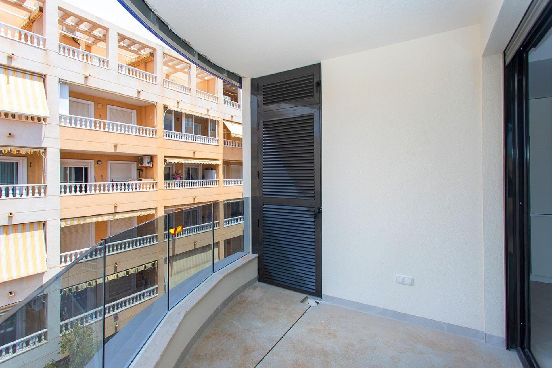 Használt Ingatlanok - Apartman -
Torrevieja - Playa del Cura