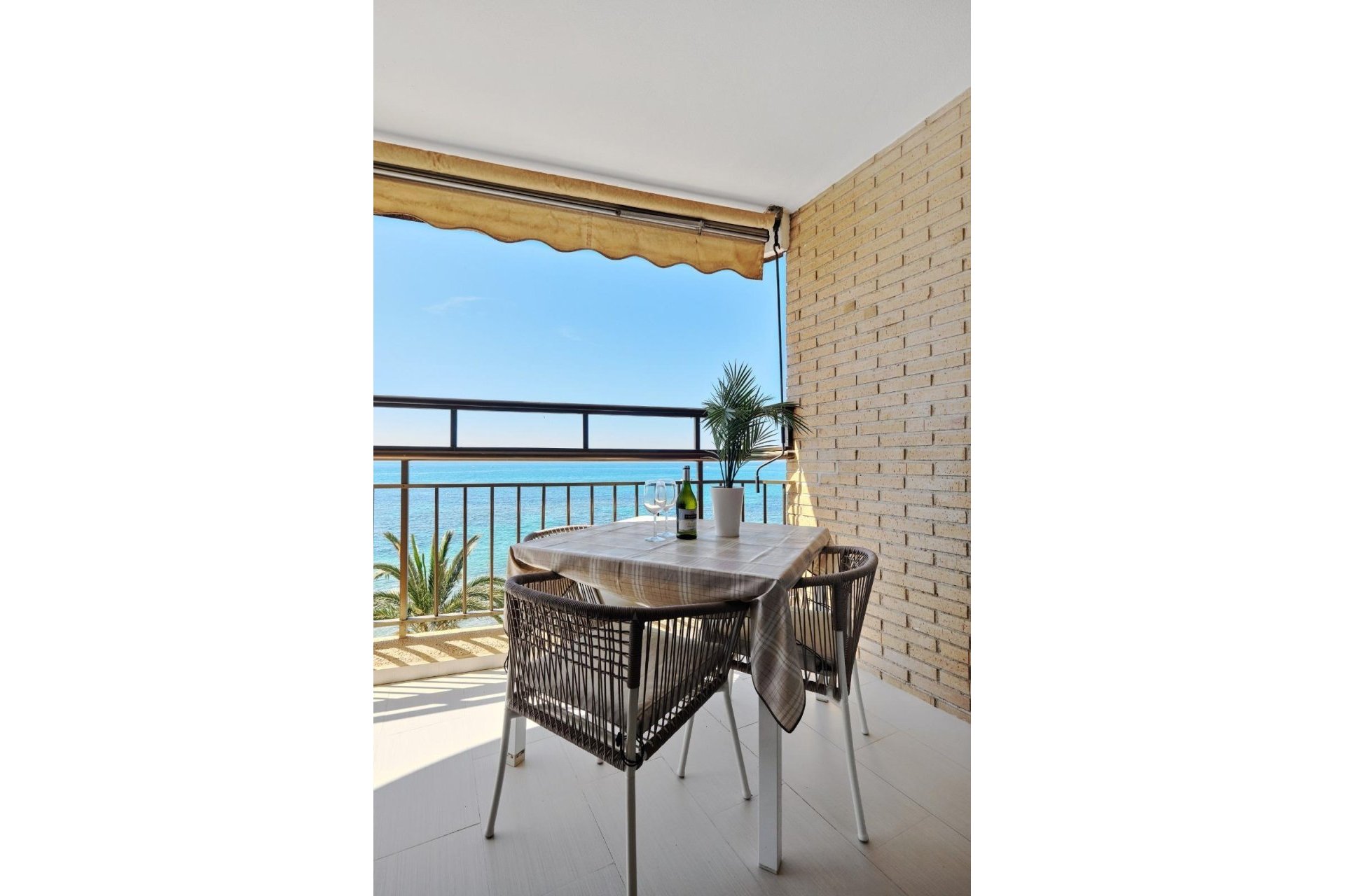 Használt Ingatlanok - Apartman -
Torrevieja - Playa del Cura