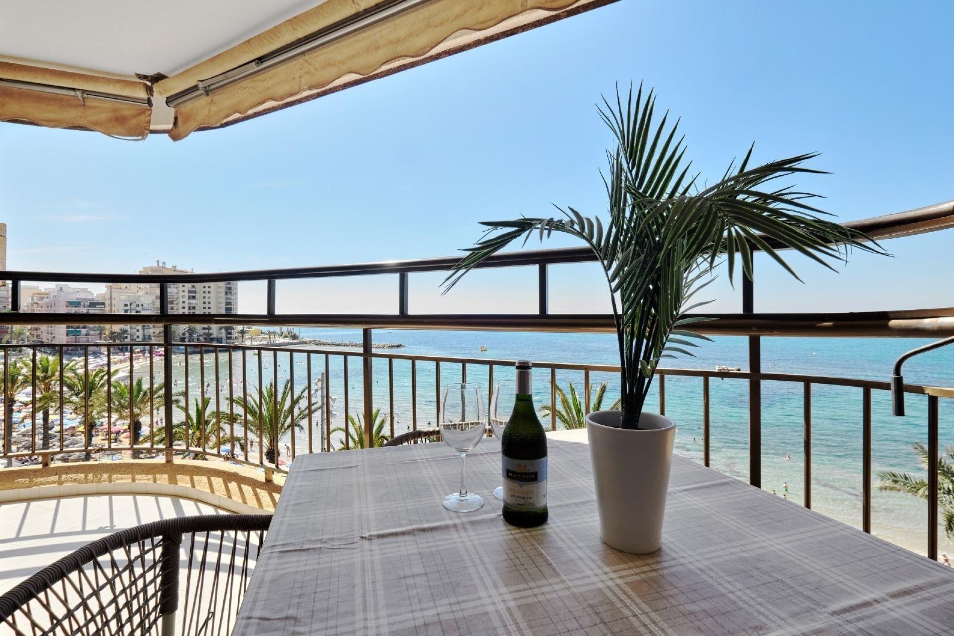 Használt Ingatlanok - Apartman -
Torrevieja - Playa del Cura