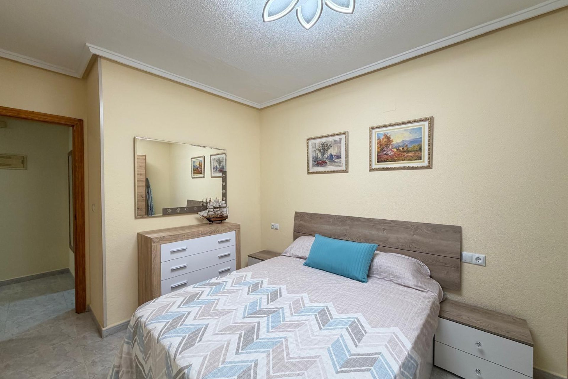 Használt Ingatlanok - Apartman -
Torrevieja - Playa del Cura