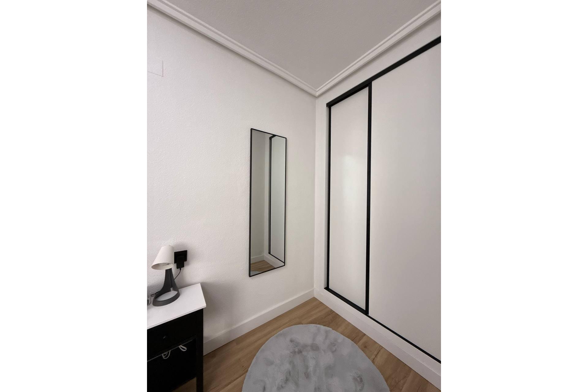 Használt Ingatlanok - Apartman -
Torrevieja - Playa del Cura