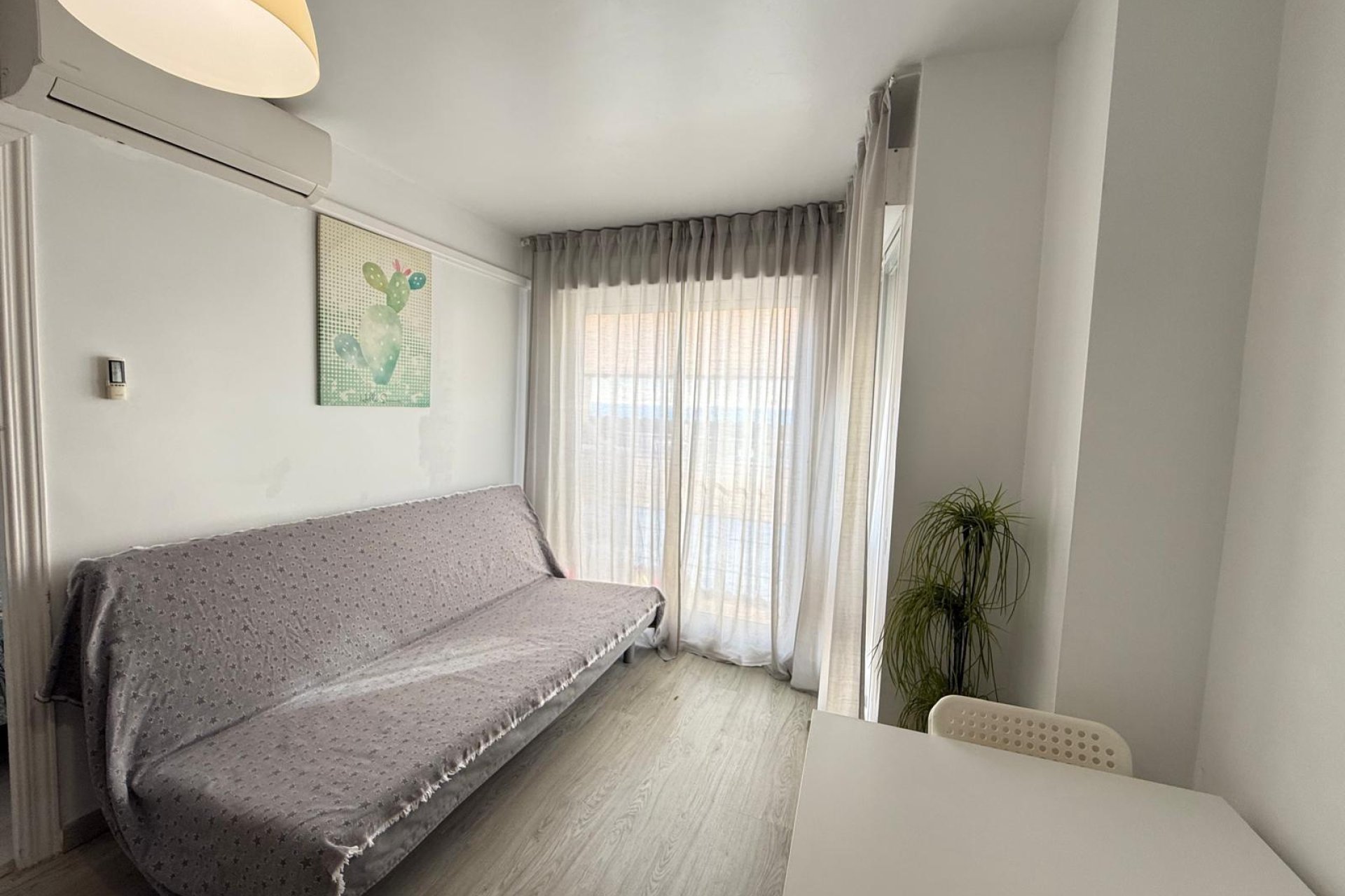 Használt Ingatlanok - Apartman -
Torrevieja - Playa del Cura