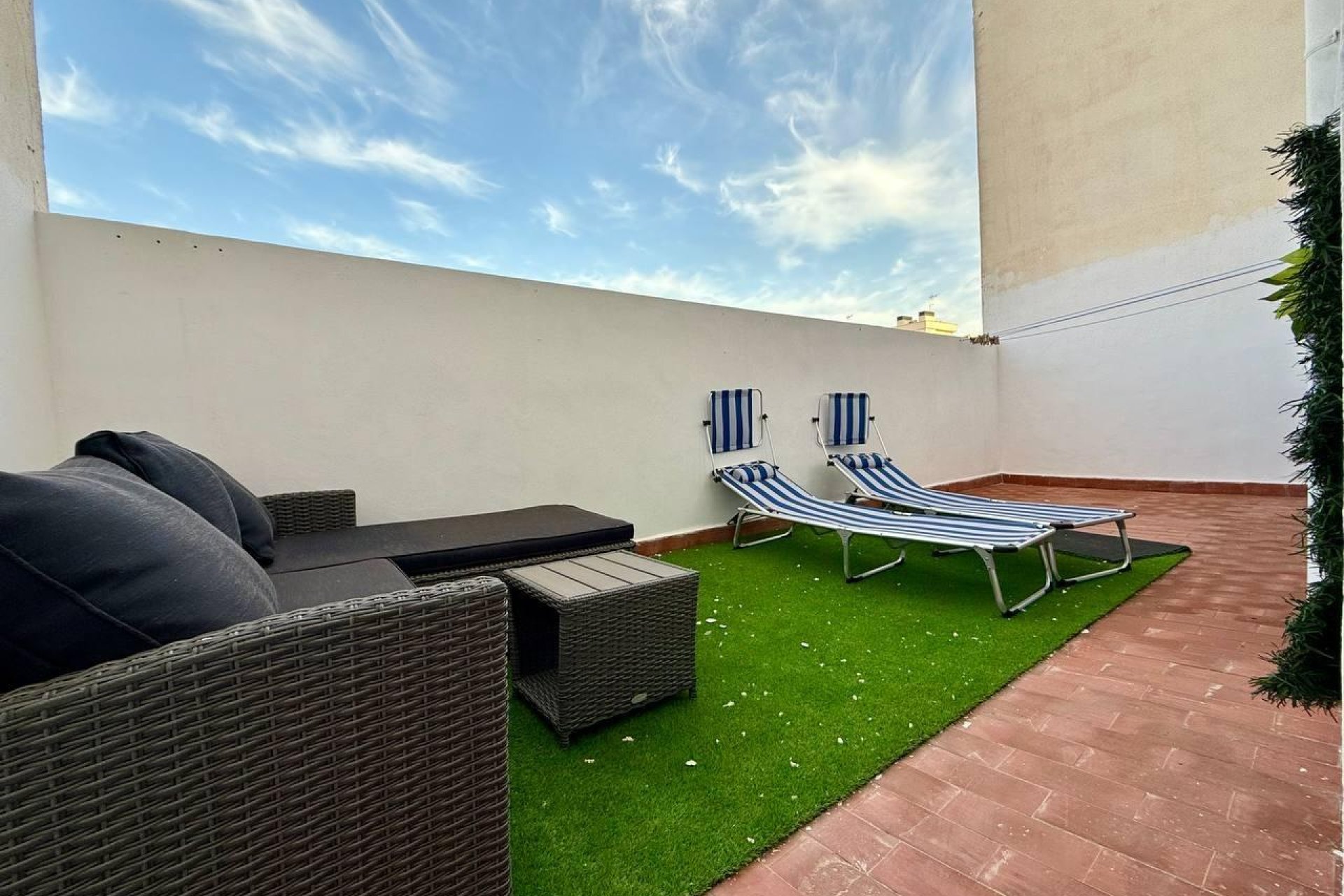 Használt Ingatlanok - Apartman -
Torrevieja - Playa del Cura