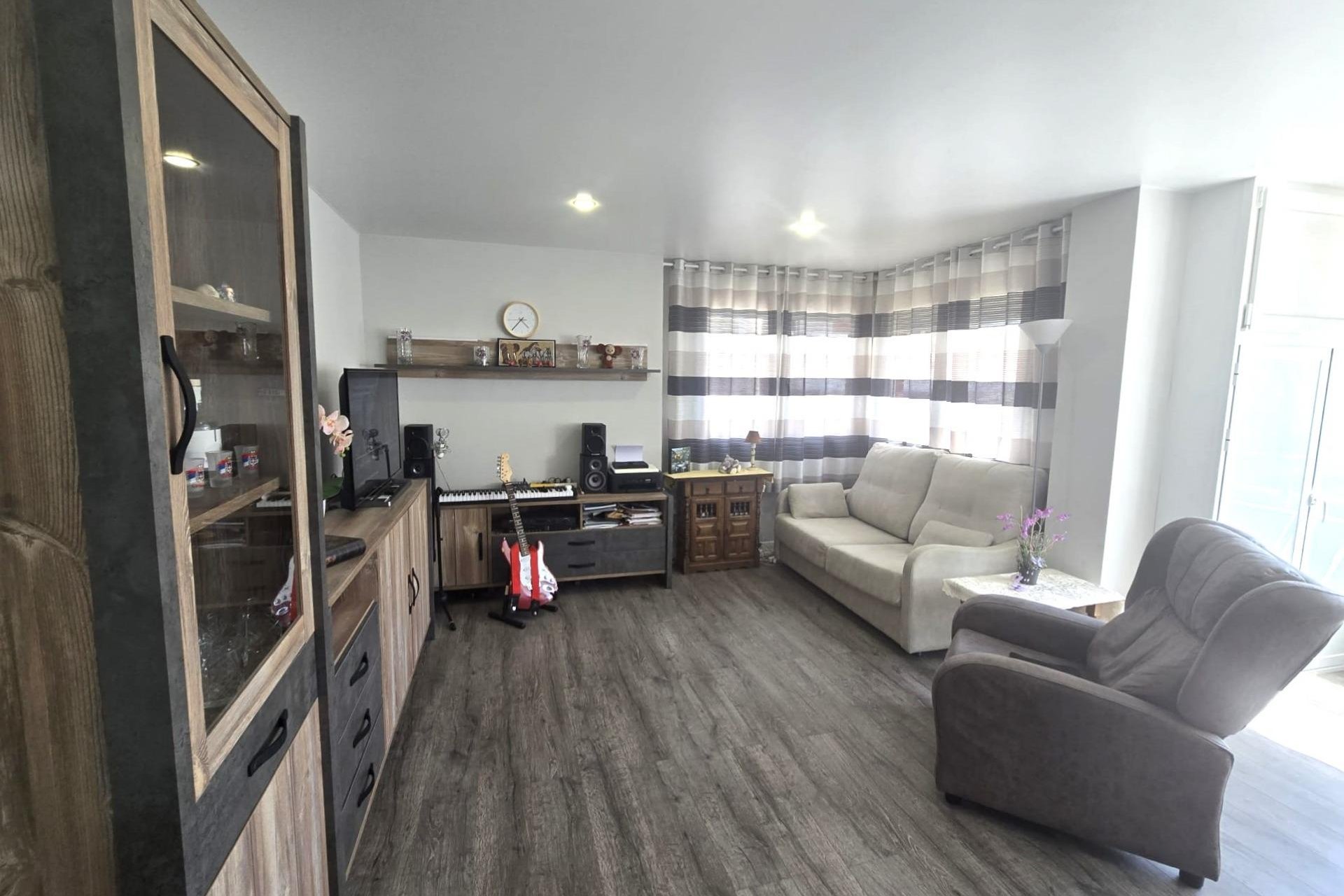 Használt Ingatlanok - Apartman -
Torrevieja - Playa del Cura